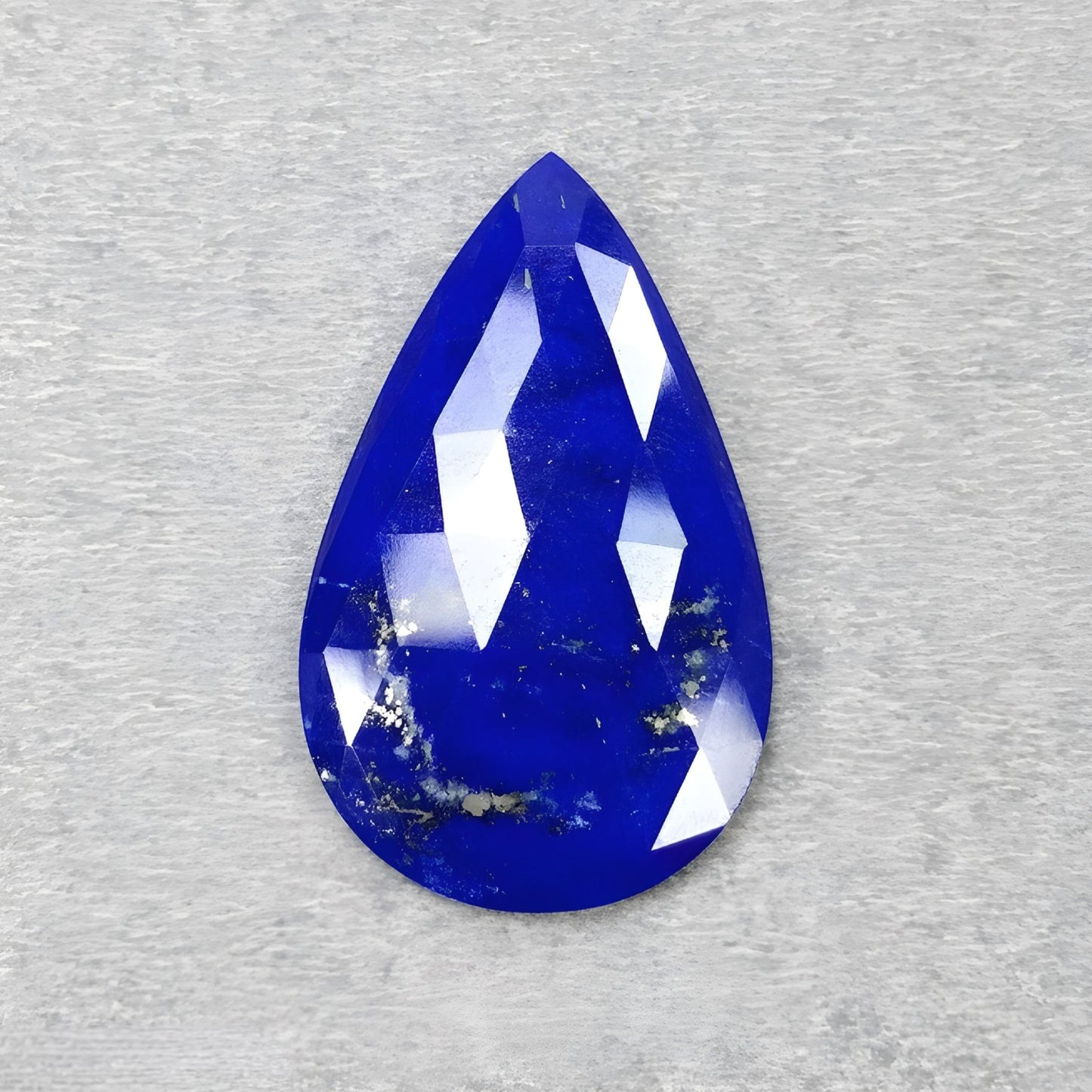 ラピスラズリローズカット