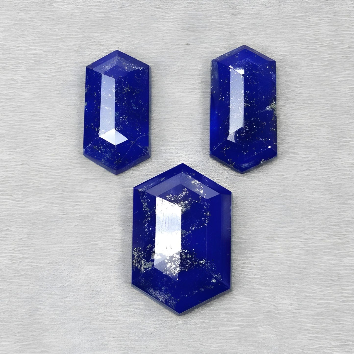 ラピスラズリカット