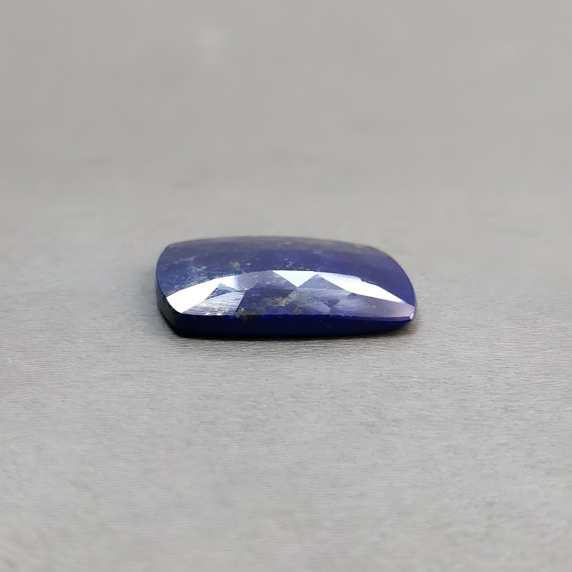 ラピスラズリローズカット