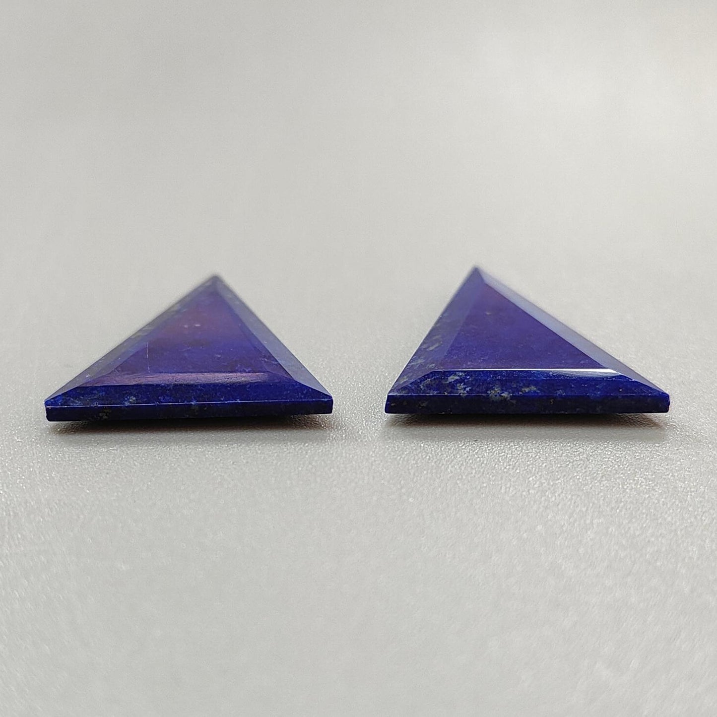 Lapis Lazuli Gemstone Faceted Cut: 23.90cts Natural Untreated Blue Lapis Lazuli Triangle Shape 29.5*22mm Pair September Birthstone