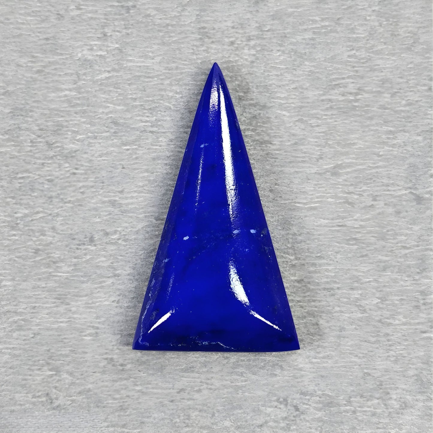 lapislazzuli a forma di pera