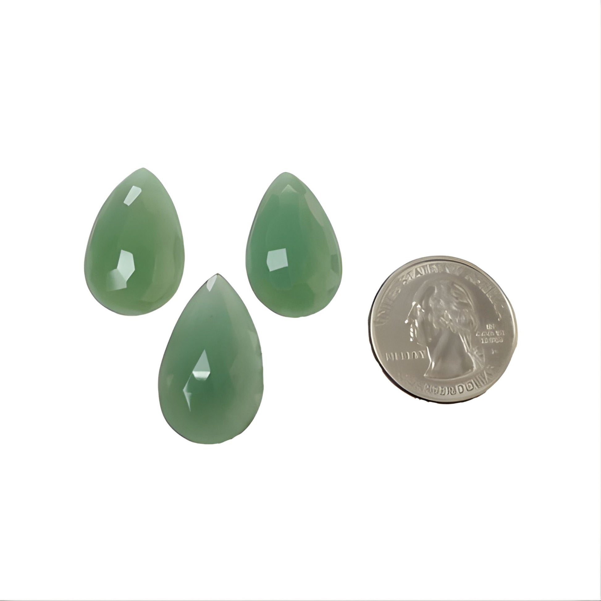 用于珠宝的绿色石英岩