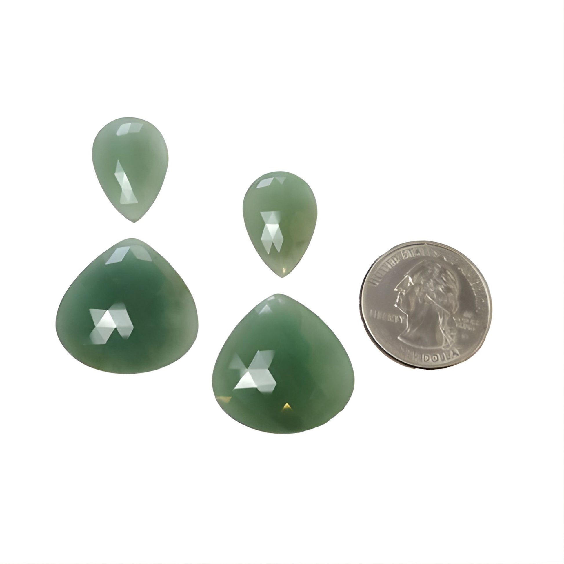 绿色石英岩天然未经处理的宝石