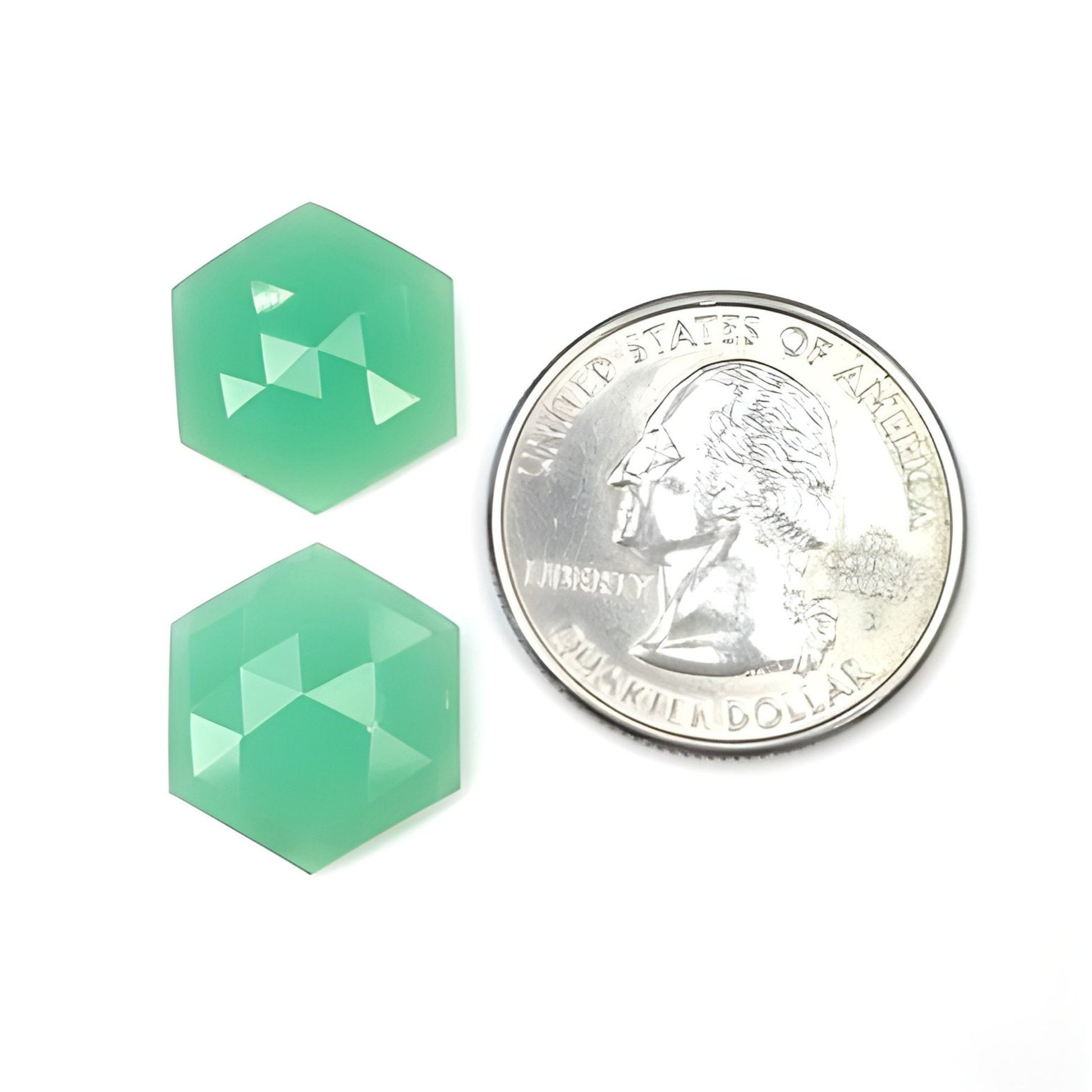 Chrysopras im Rosenschliff