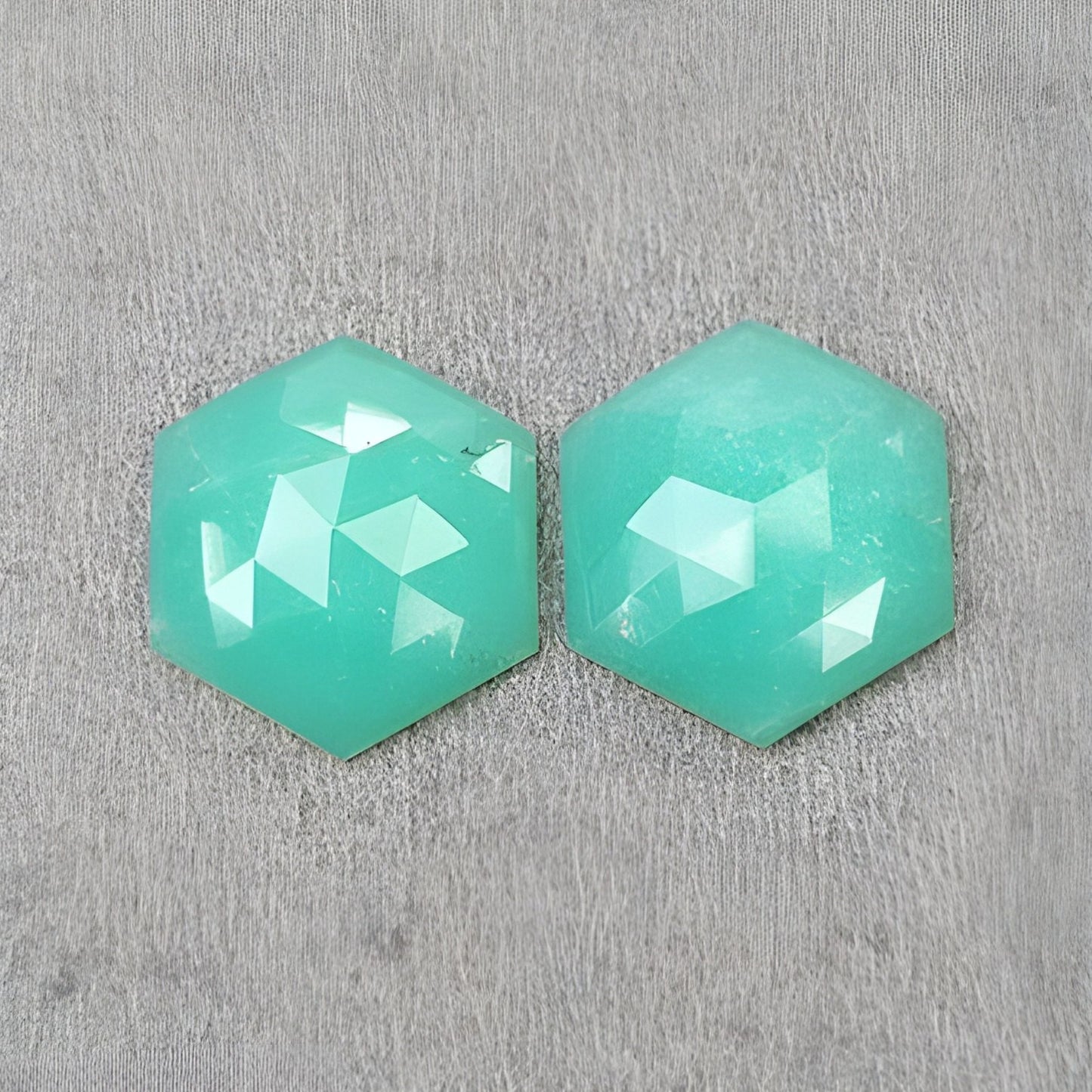 Chrysopras Sechseckform Facettenschliff