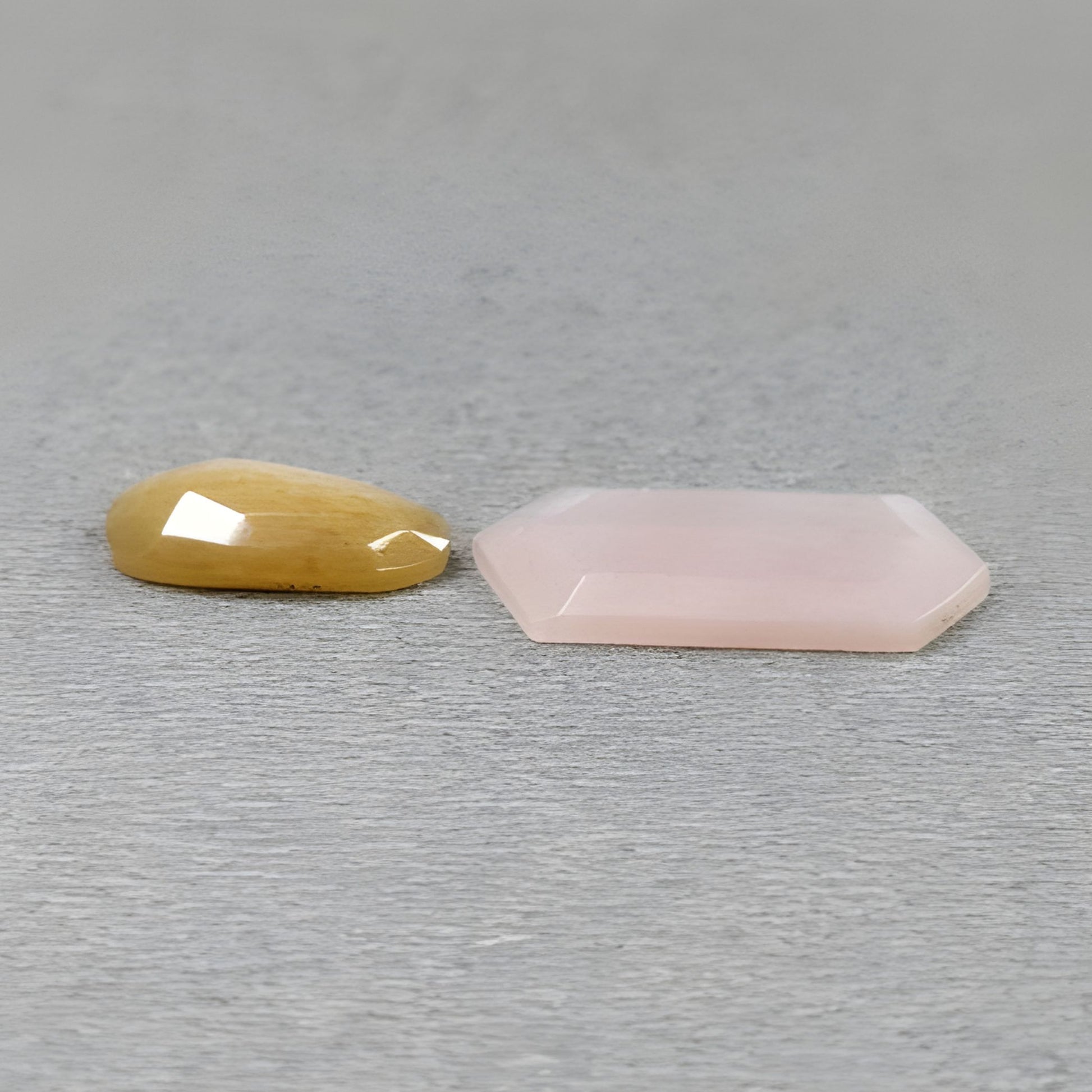 ムーンストーン 天然未処理宝石