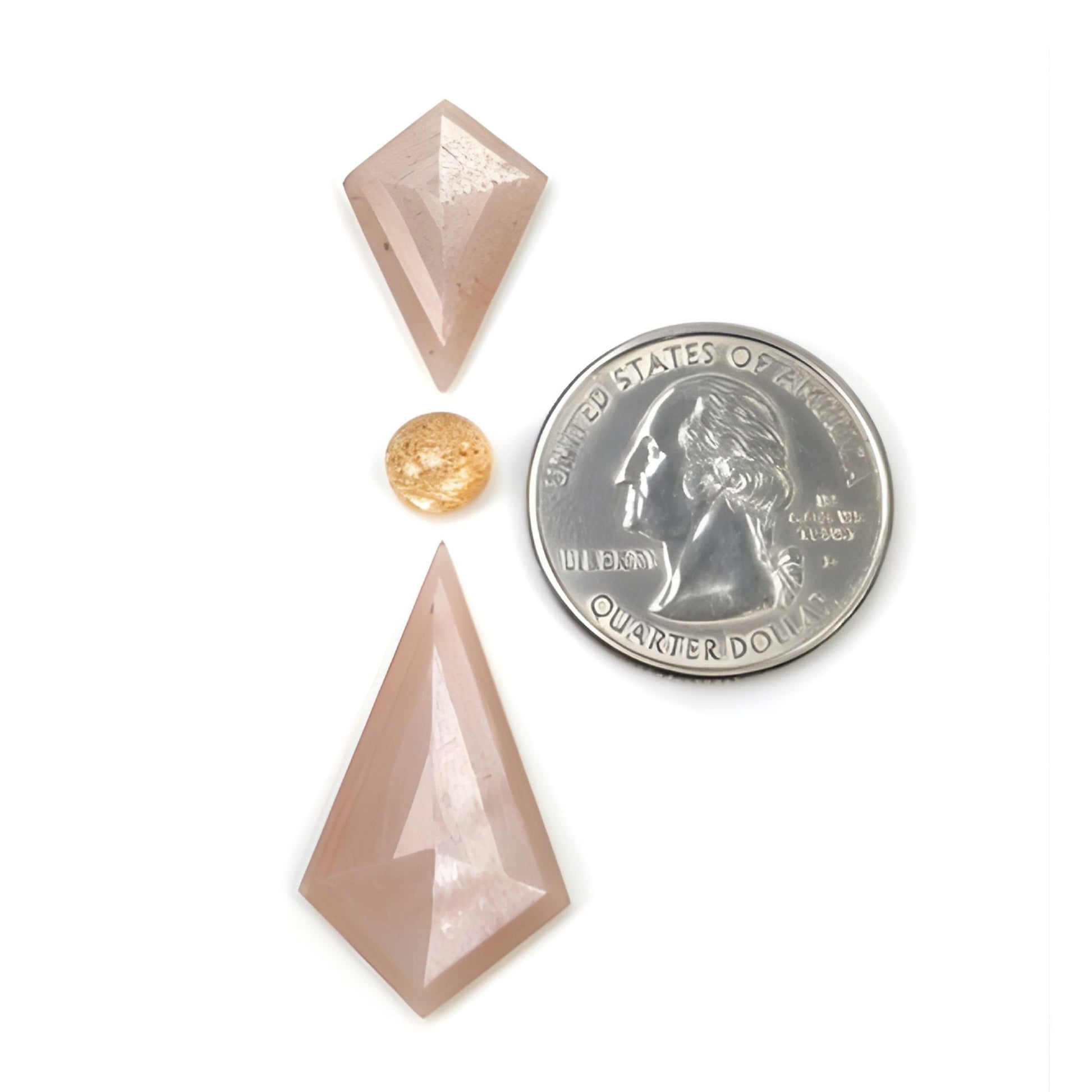 月光石、日光石天然未经处理的宝石