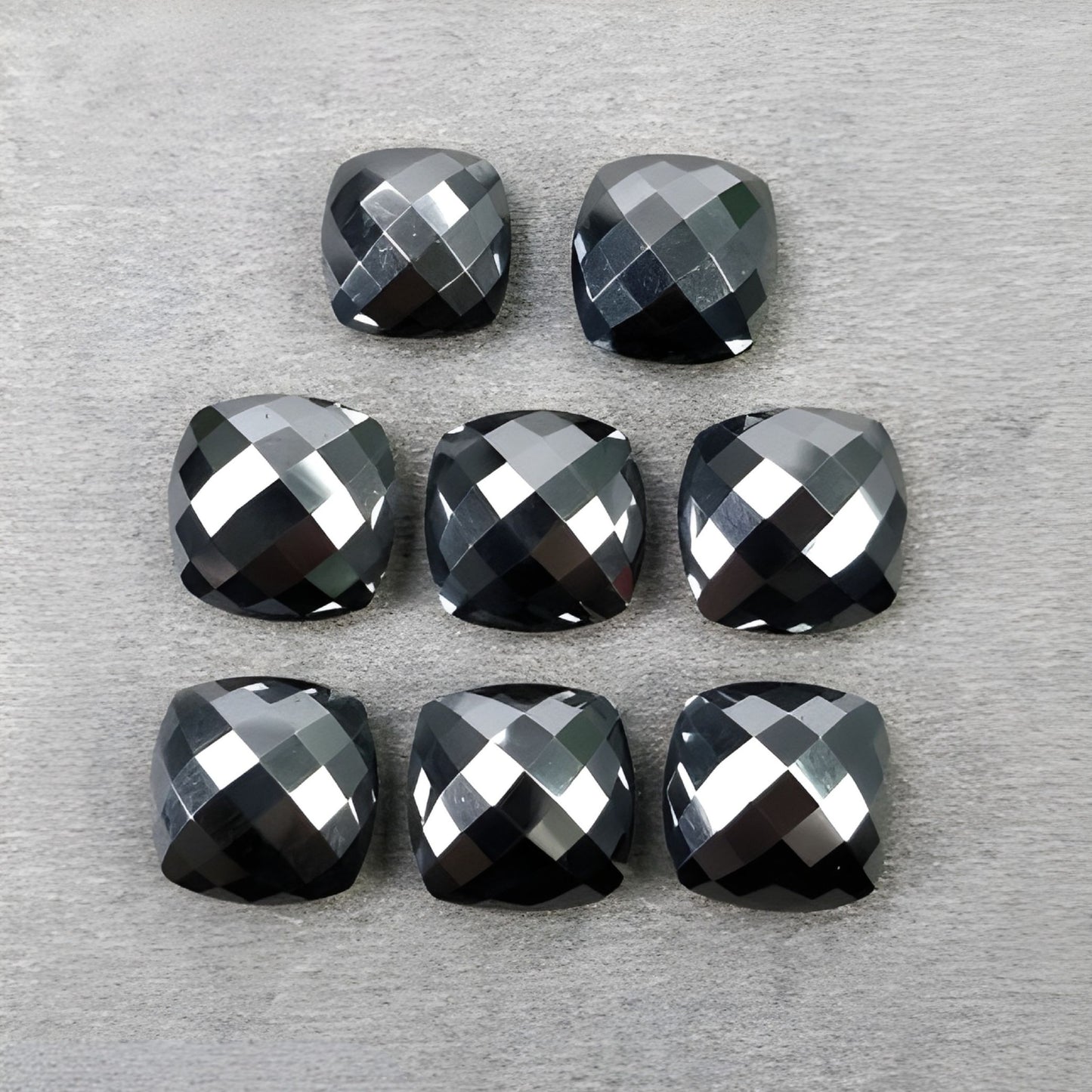 赤铁矿垫形格子切割