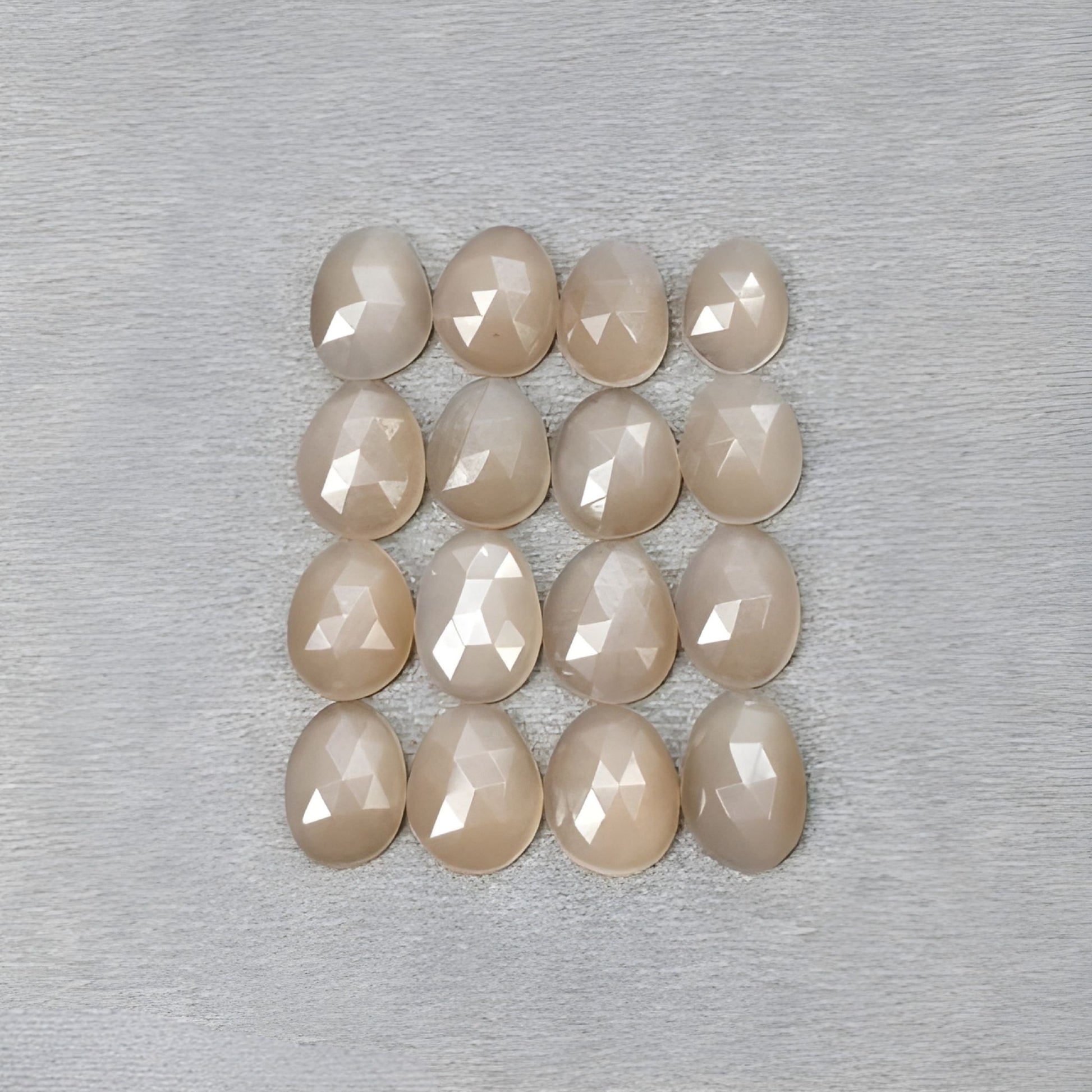 ムーンストーン 天然未処理宝石