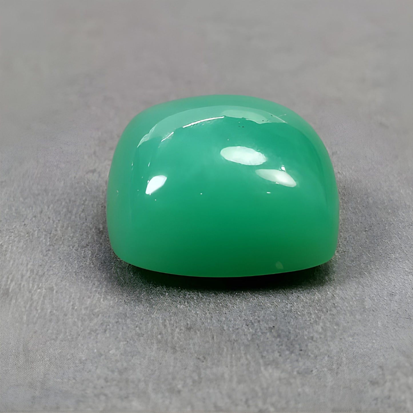 48.45cts Green Chrysoprase Gemstone Natural Untreated Cabochon Cushion Shape