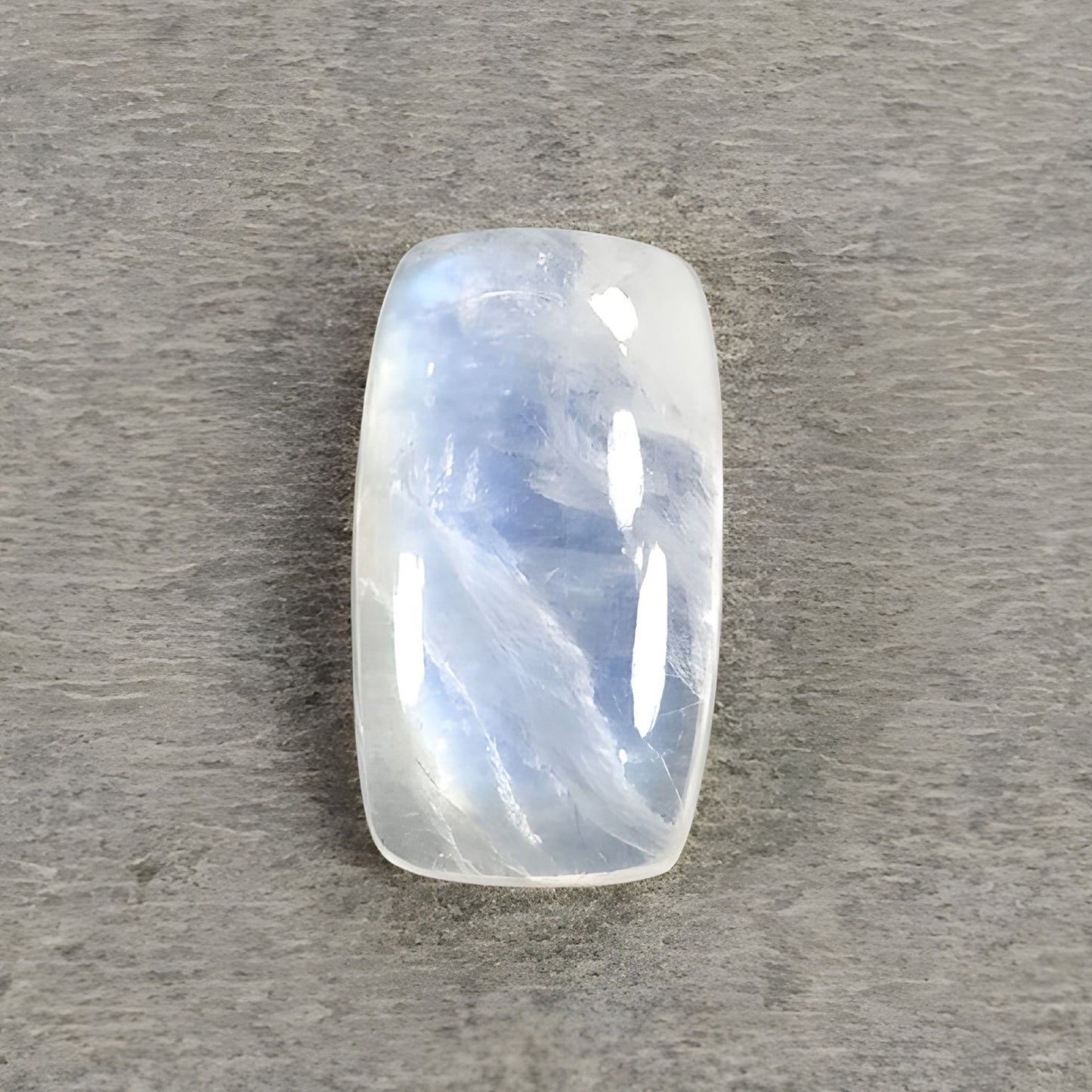 piedra natal de junio