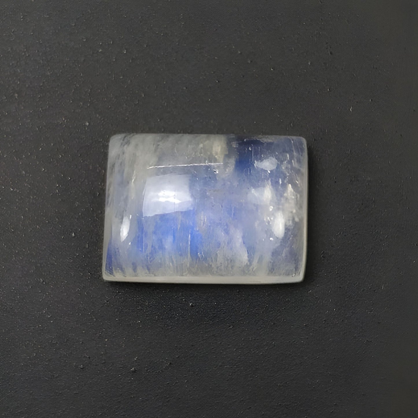 天然の未処理のムーンストーン