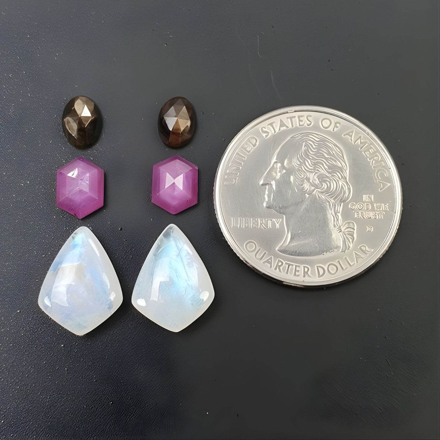 宝飾品用のサファイア