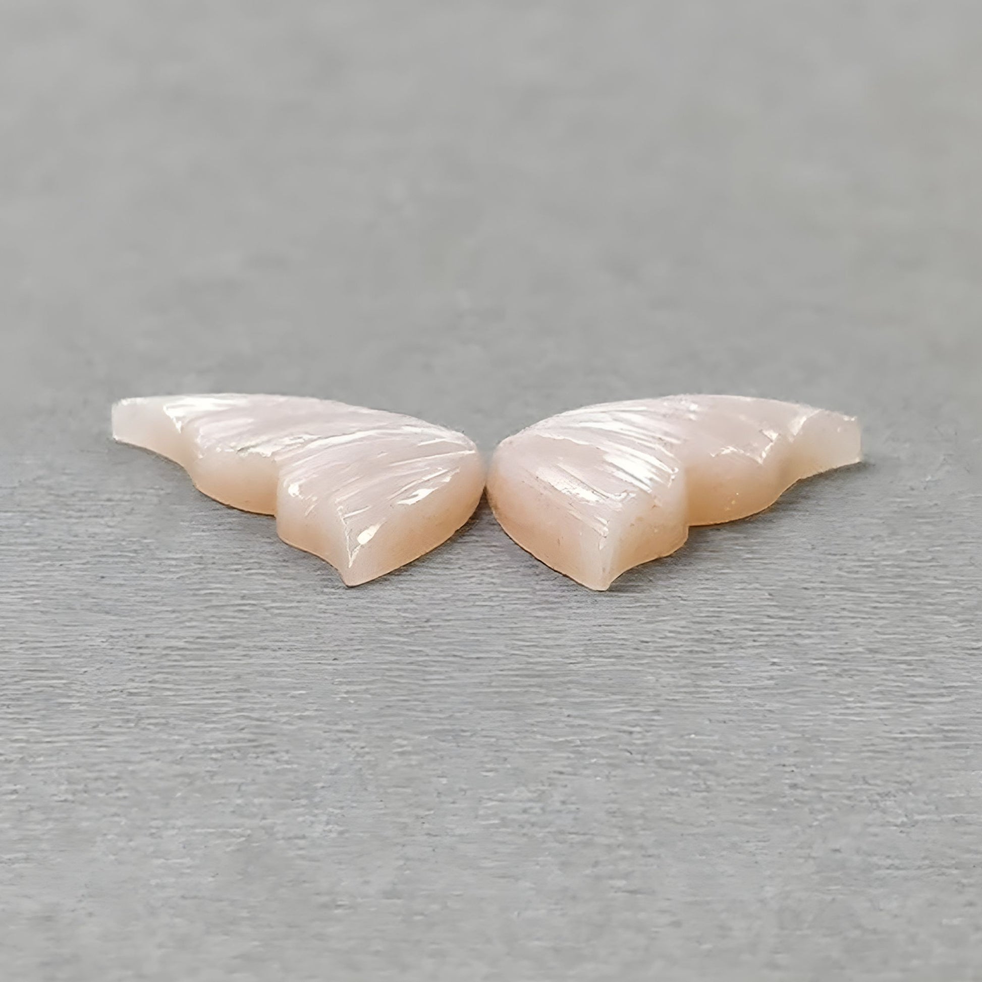 Natürliche Mondstein-Schnitzerei