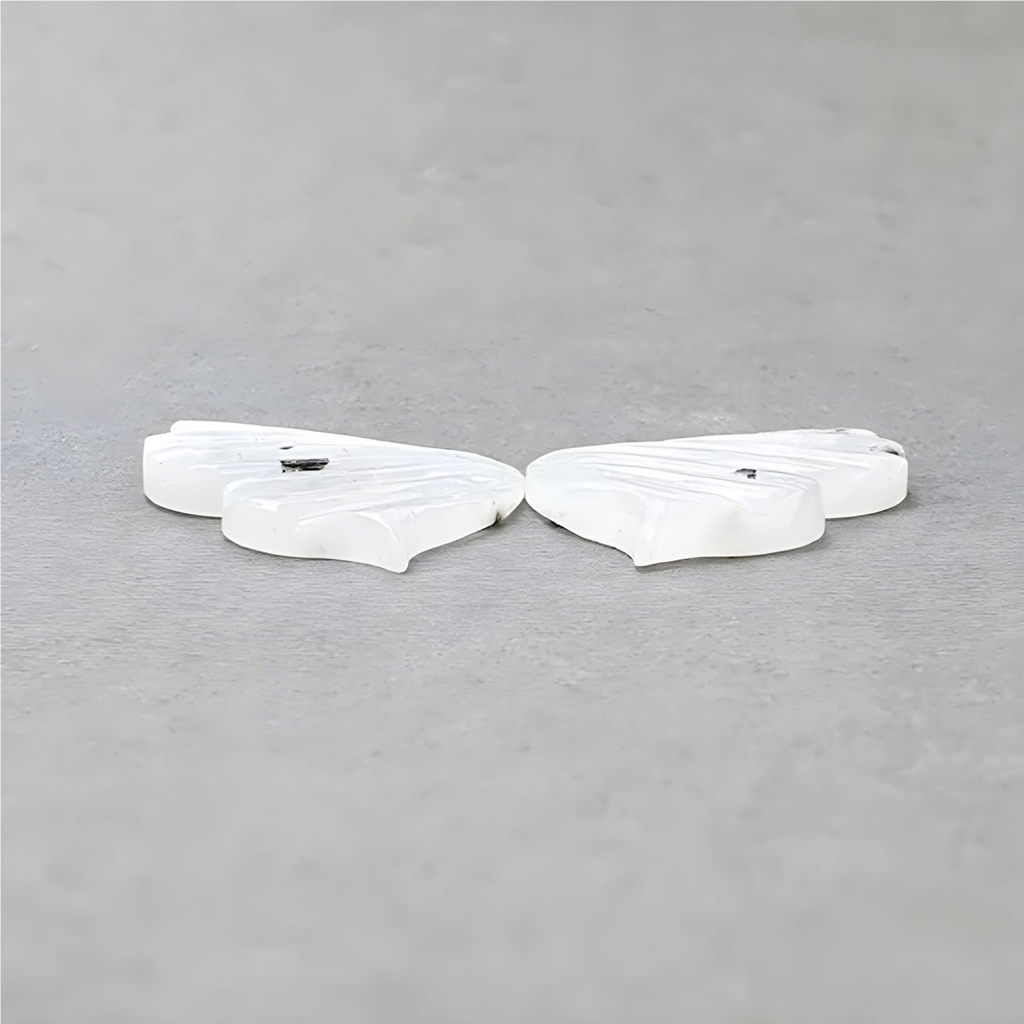 38.10cts Natural Untreated Rainbow Moonstone Gemstone Butterfly Carving 36*23mm Pair