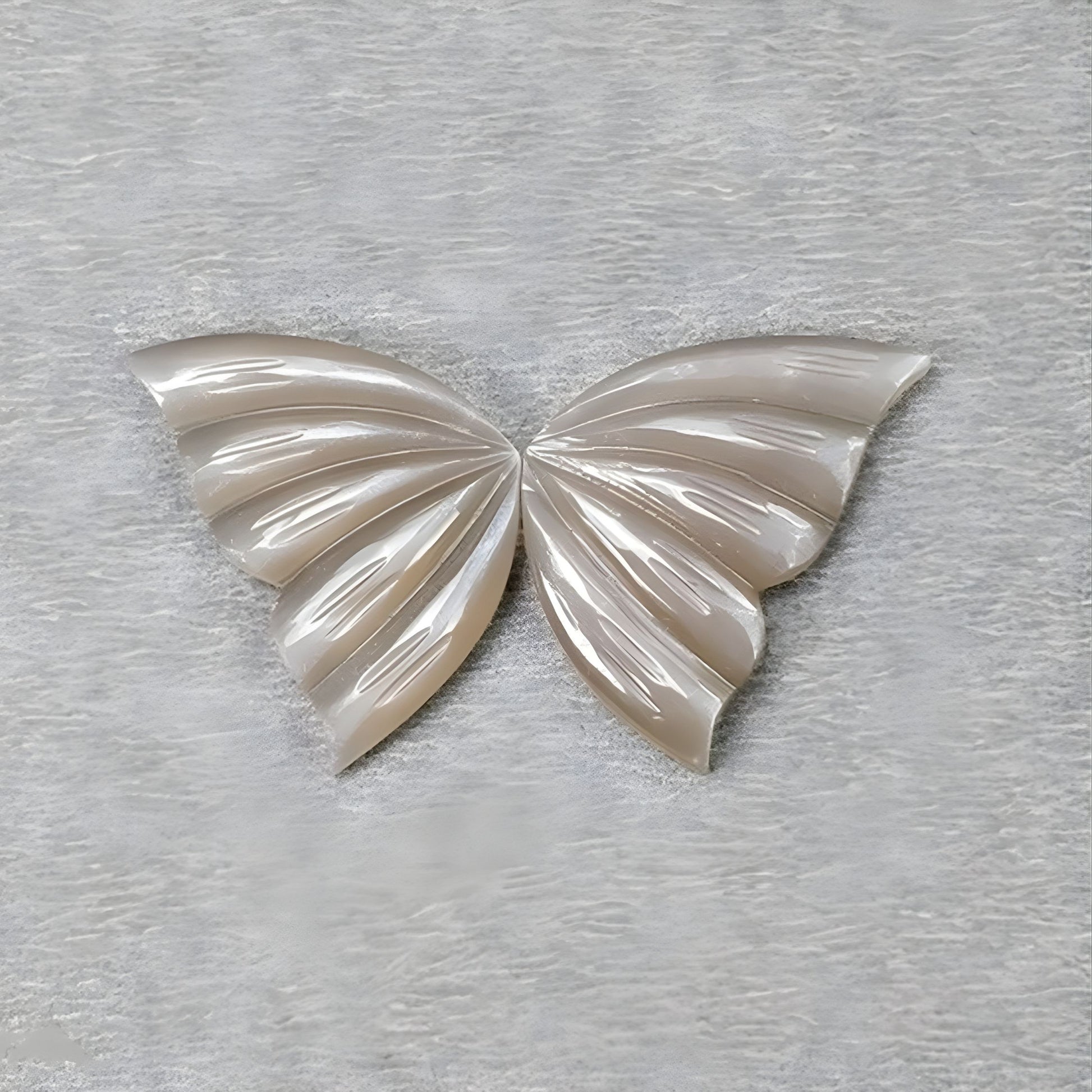 pietra di luna naturale non trattata