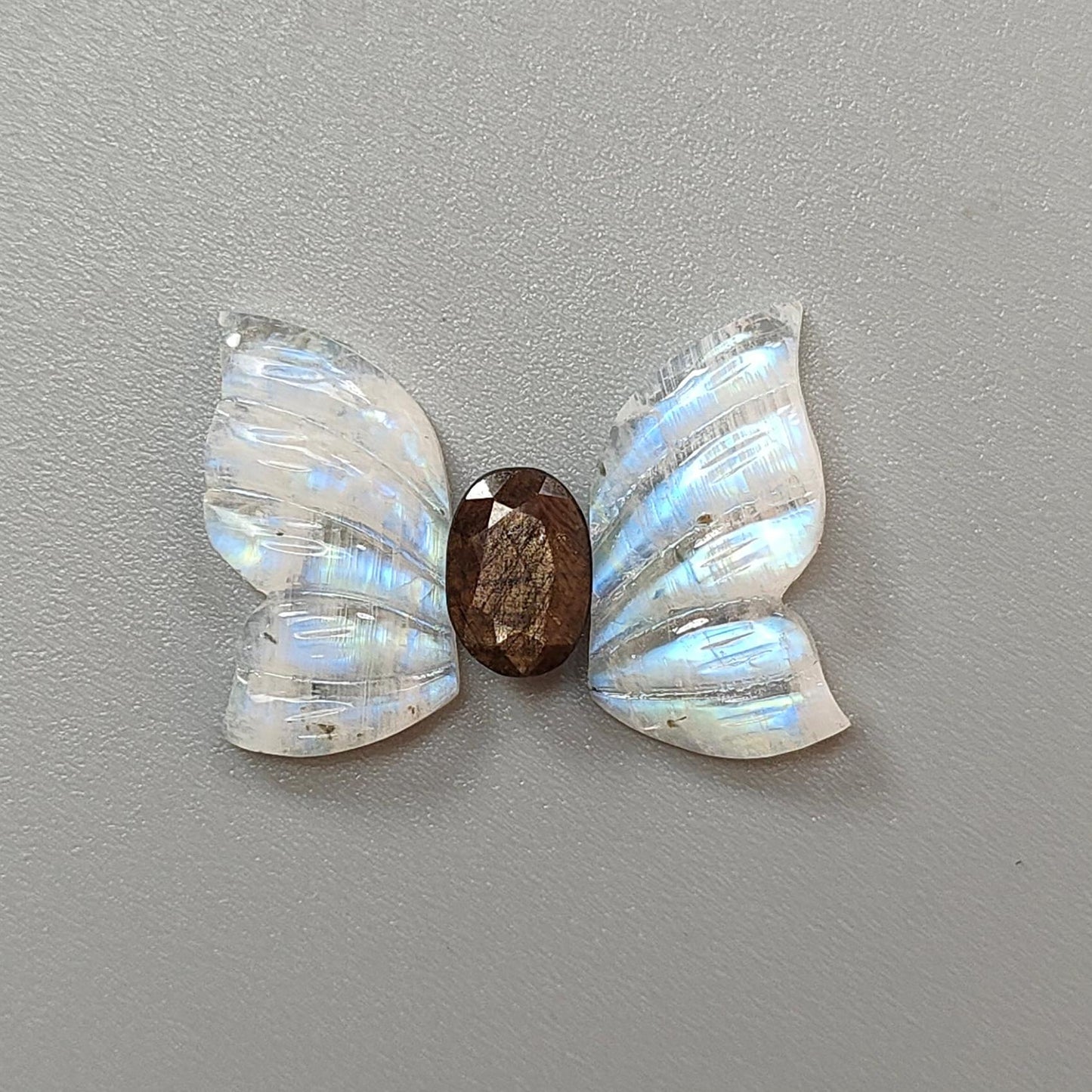 Rainbow Moonstone Gemstone Carving: 16.00cts Natural Untreated Moonstone & Golden Sapphire Hand Carved Butterfly, Oval Cut 20*11mm 3pcs Set