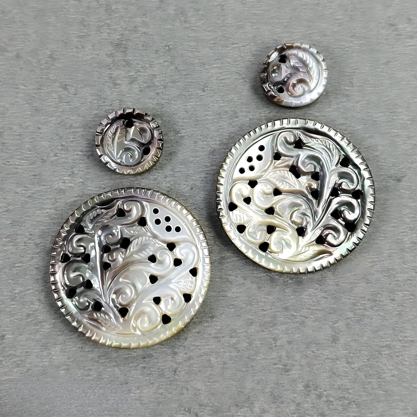 intaglio in madreperla