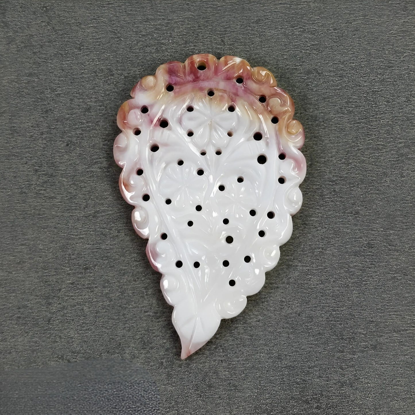 جوهرة يونيو