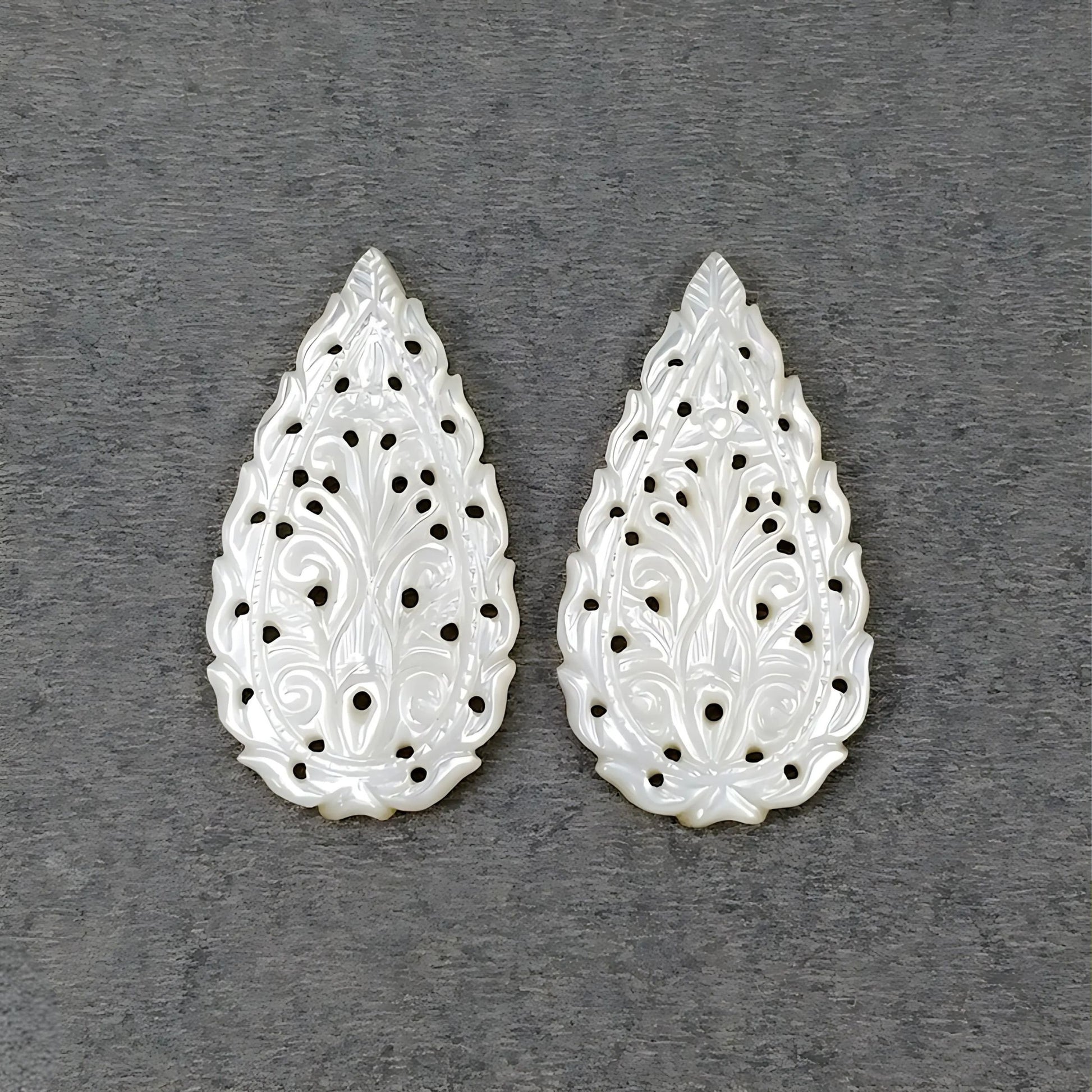 mother of pearl white pear carving