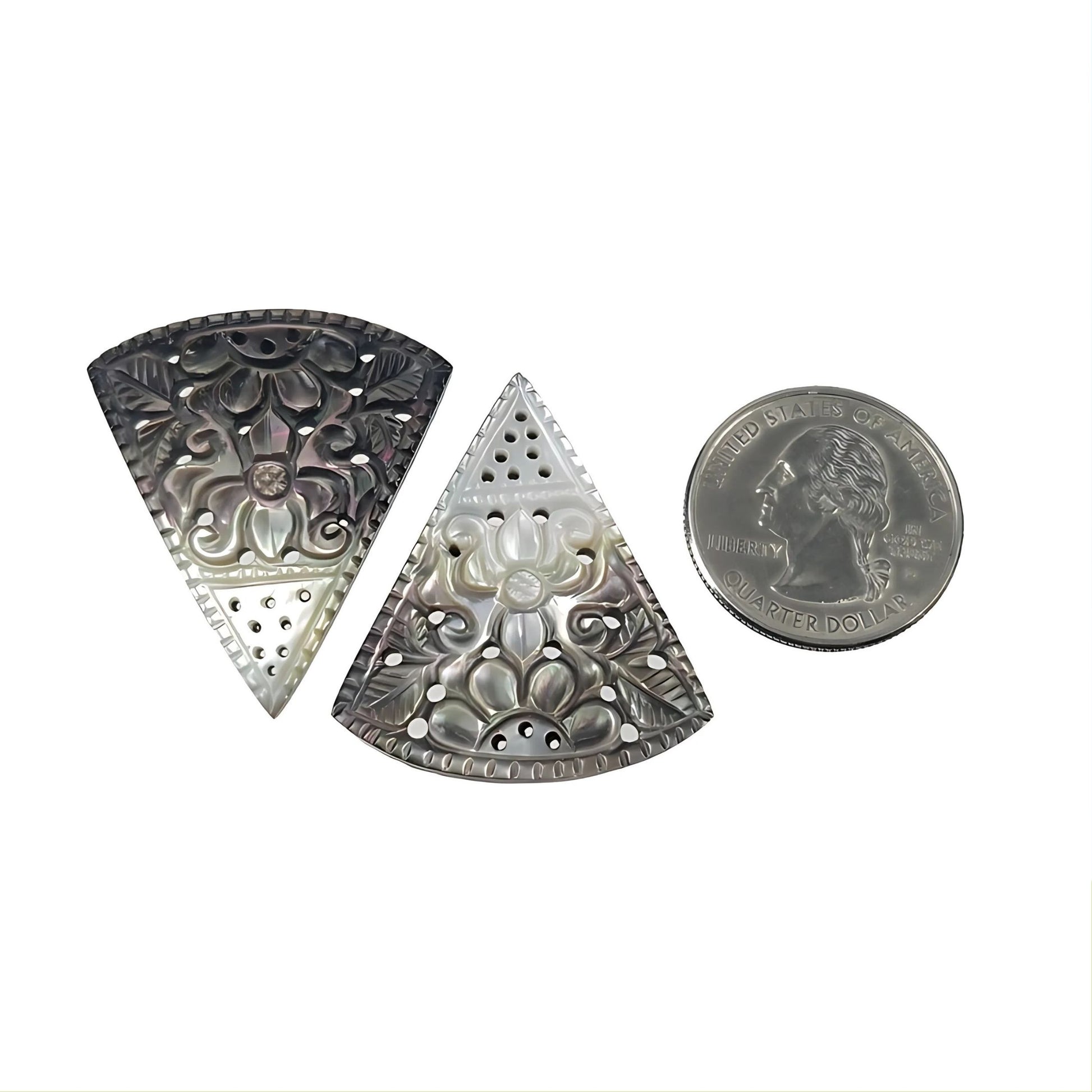 intaglio triangolare in madreperla