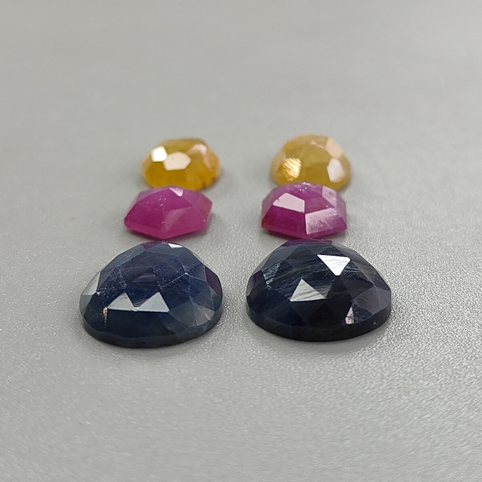 gema de zafiro multicolor