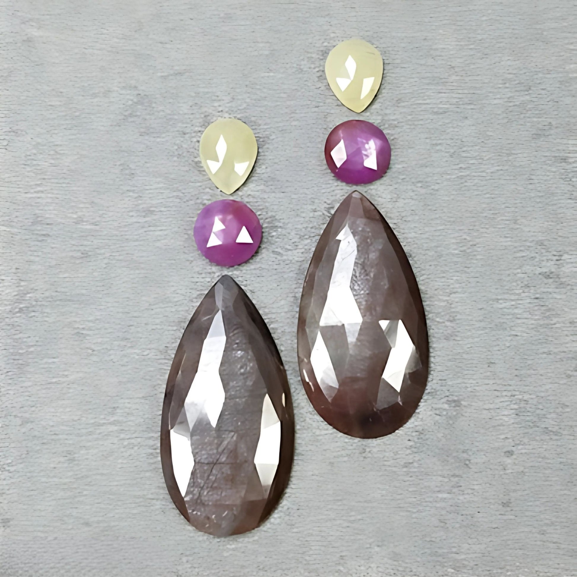 Natürlicher Multi-Saphir