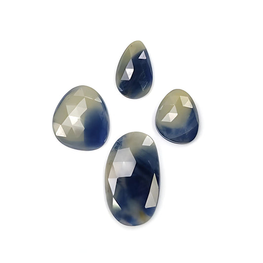 Pietra preziosa multi zaffiro con retro piatto