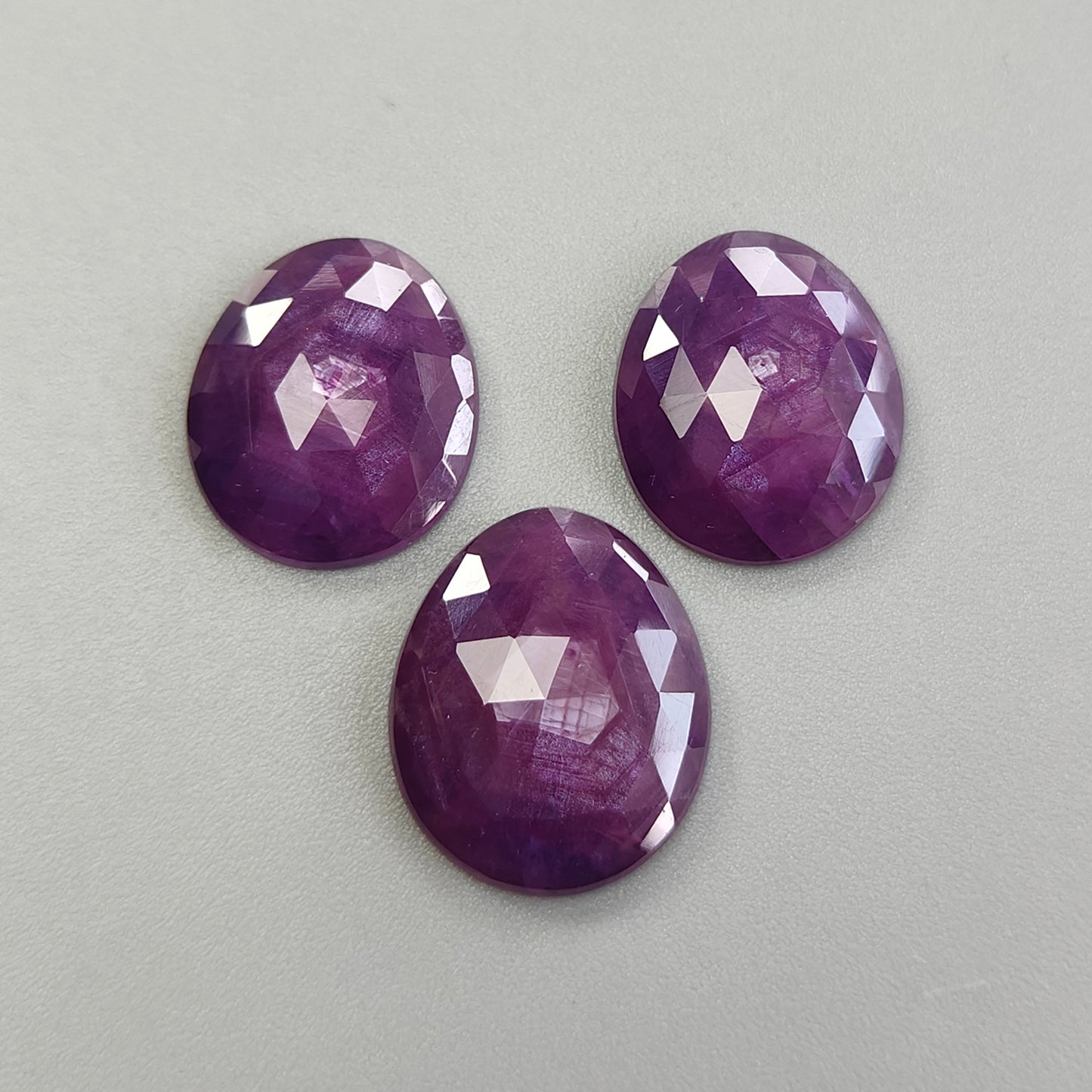 Zafiro multicolor para joyería
