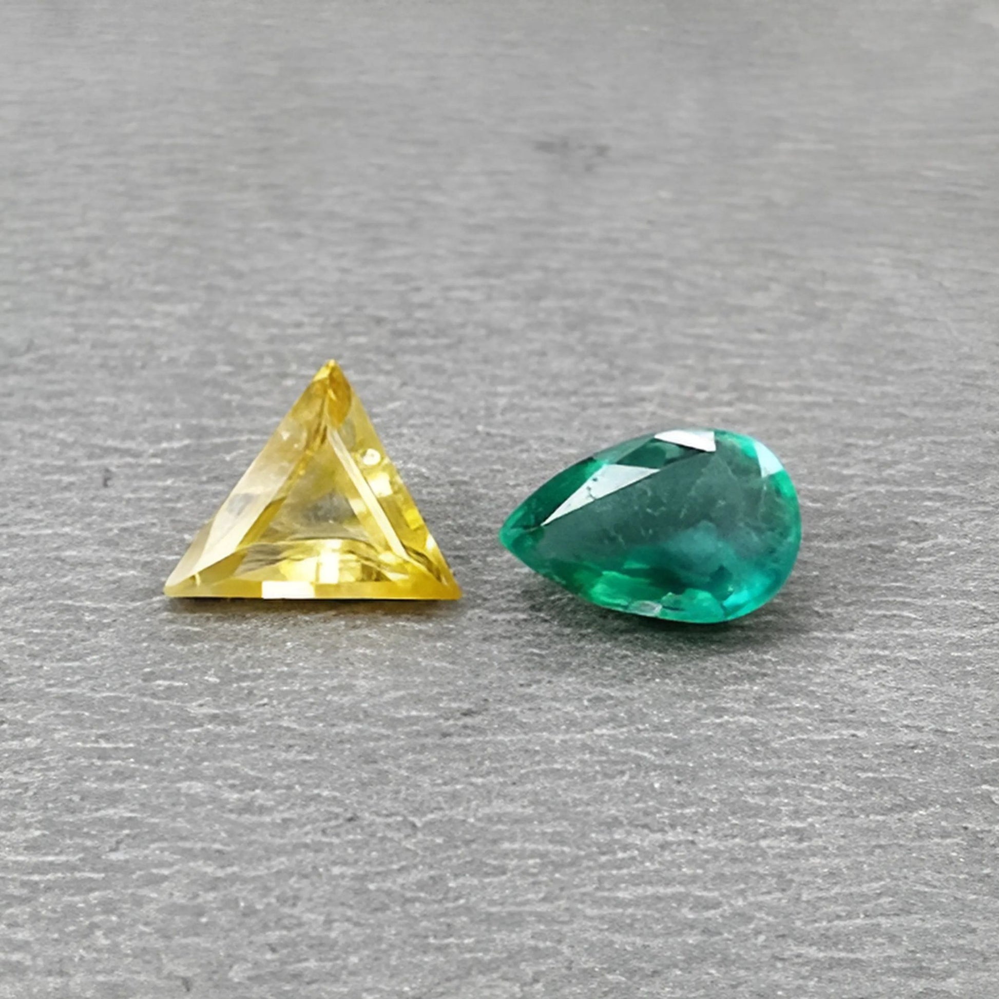 Natürlicher Smaragd-Edelstein