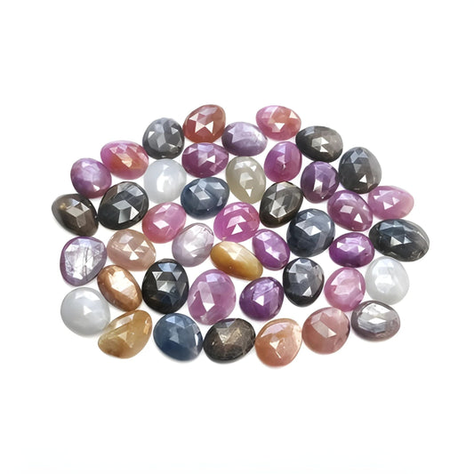 Piedra preciosa natural de zafiro múltiple