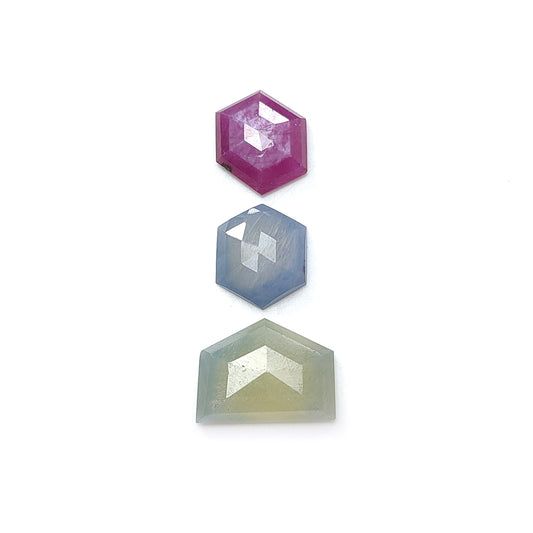 حجر الياقوت الطبيعي المتعدد