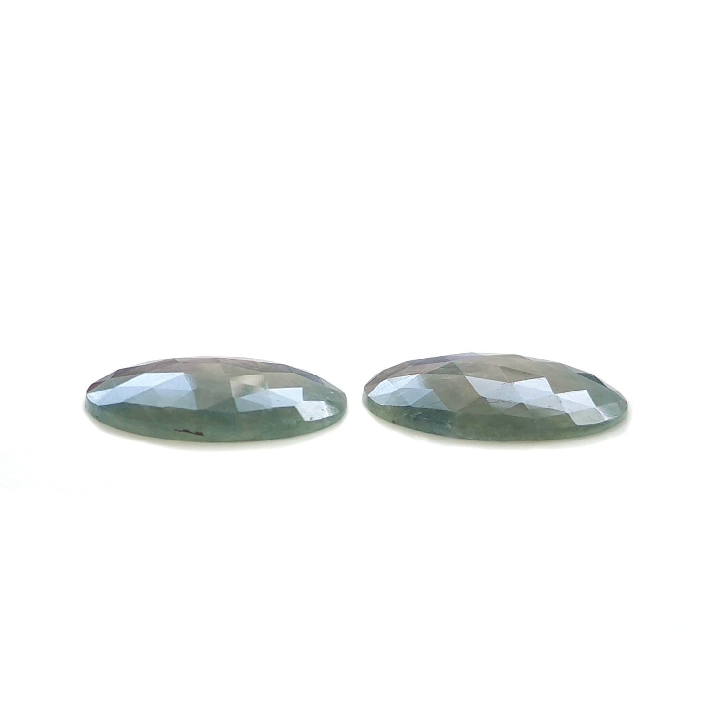 untreated sapphire gems