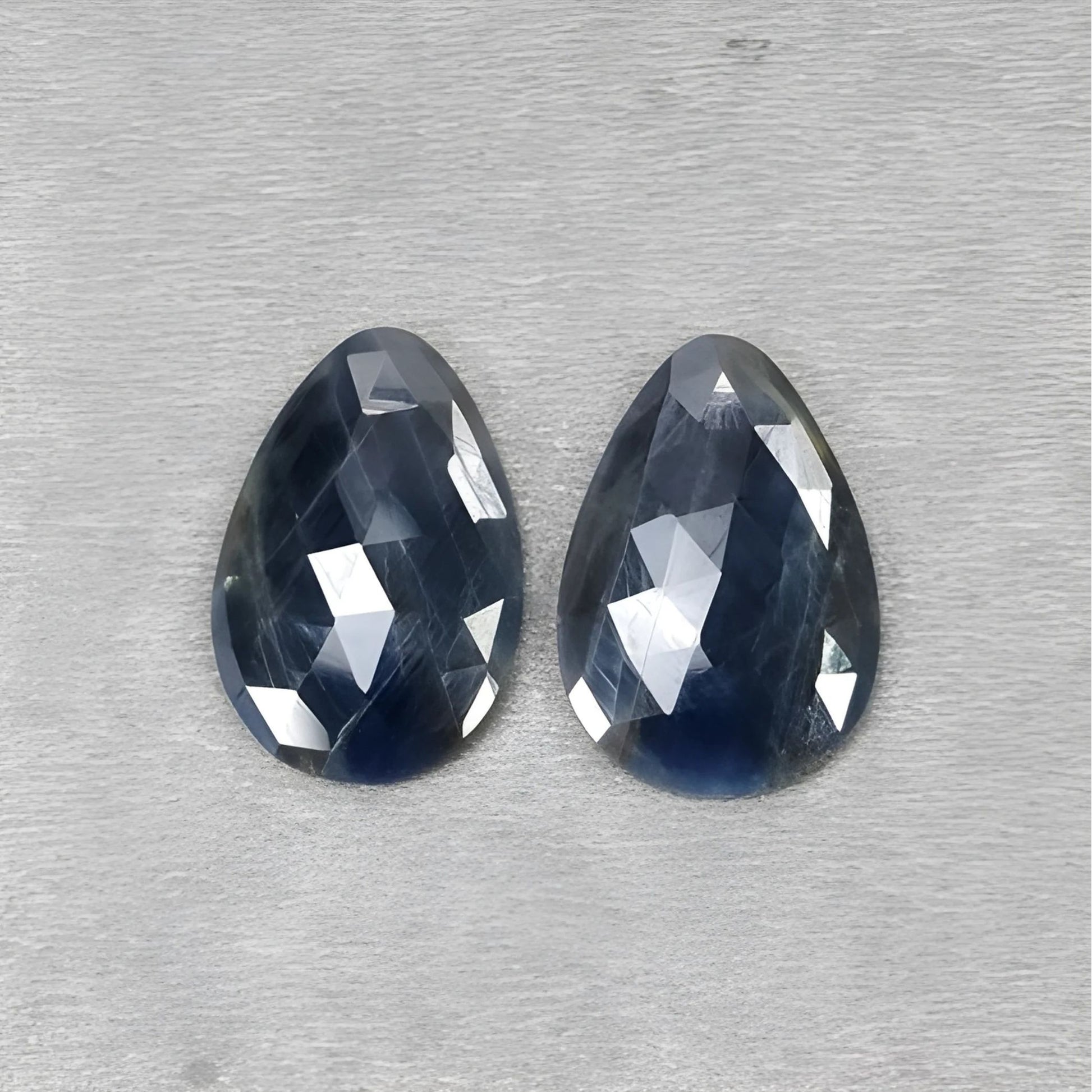 ファセットマルチサファイア