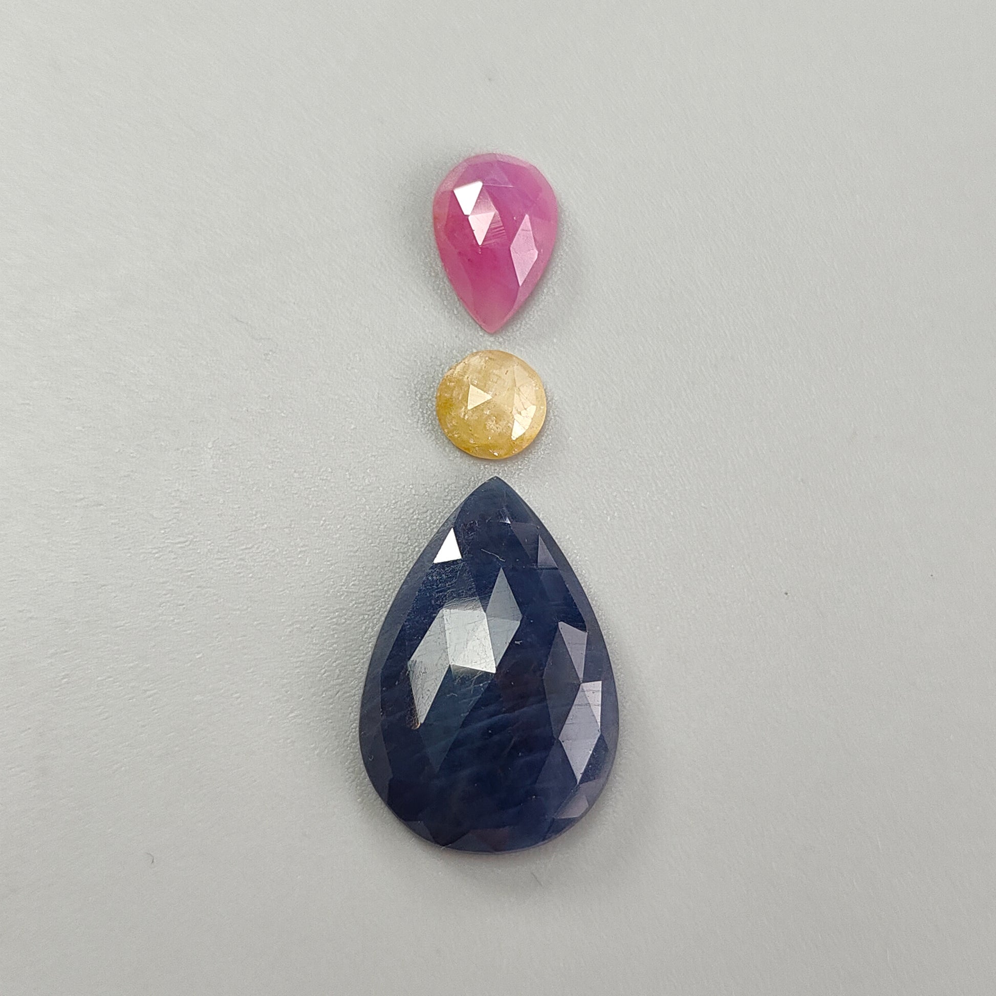 Mehrfarbiger Saphir für Schmuck