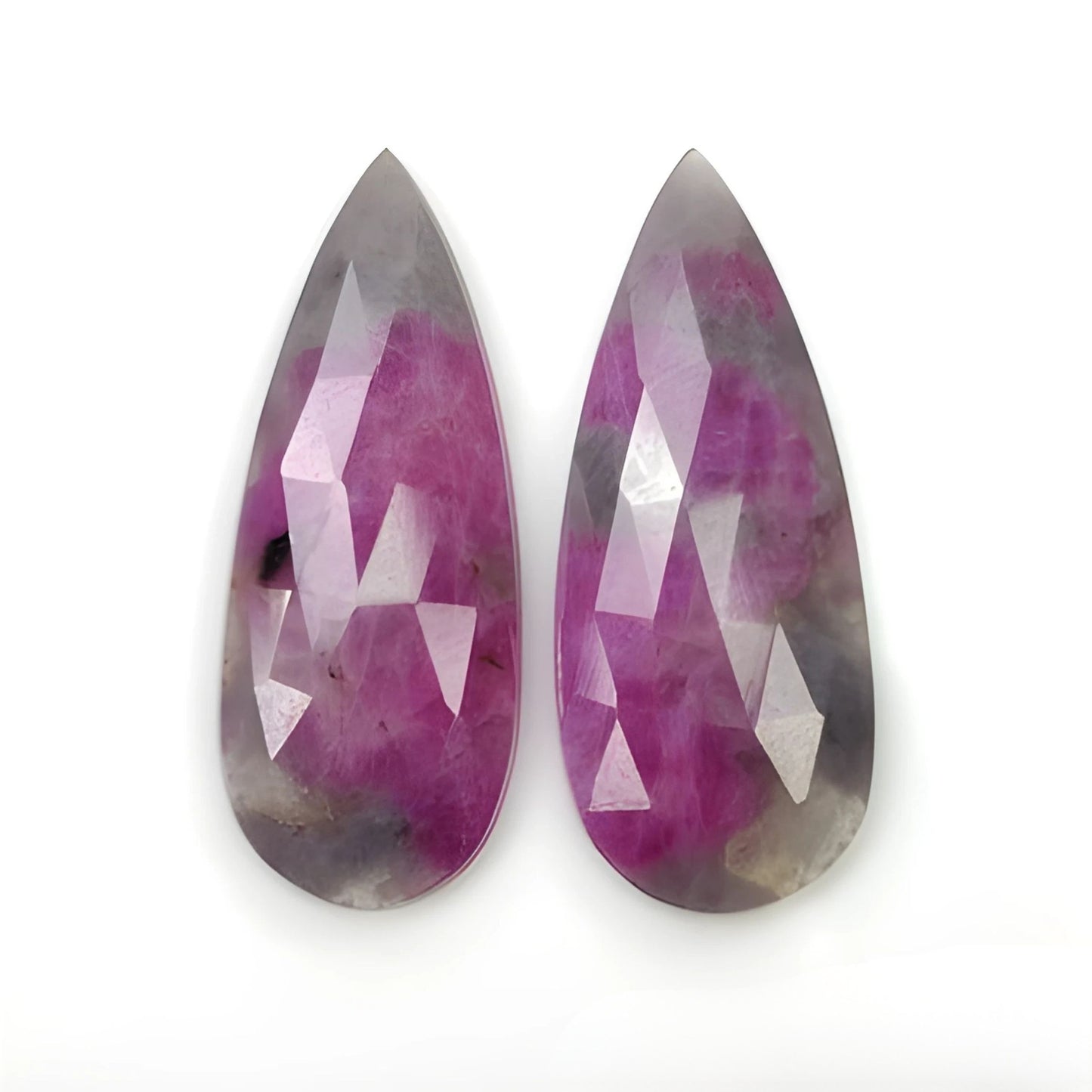 多颗蓝宝石玫瑰切片