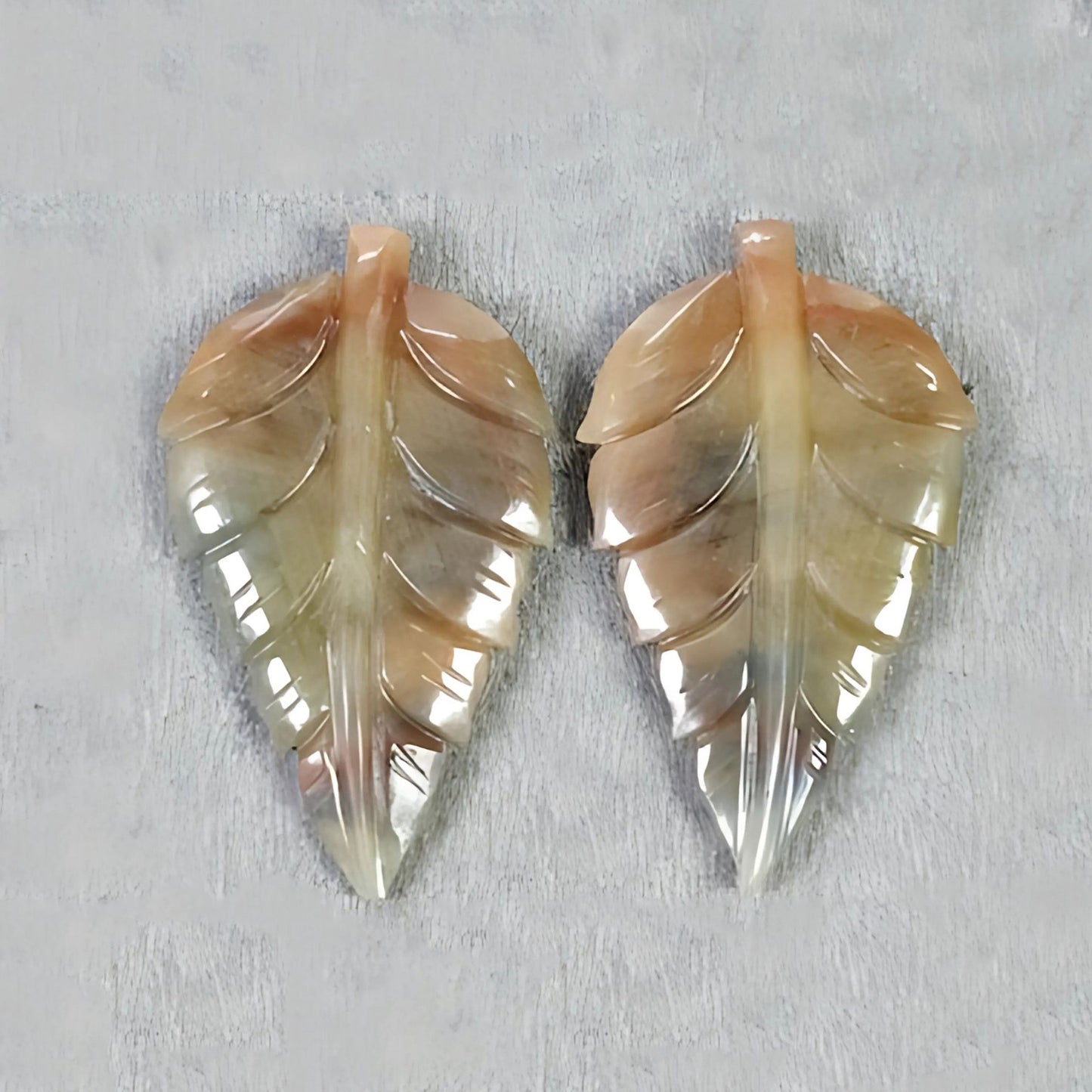 インドの葉の彫刻