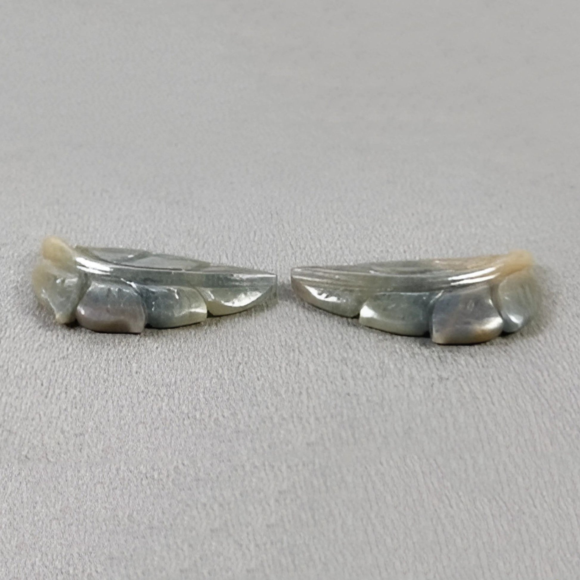 天然未经处理的蓝宝石