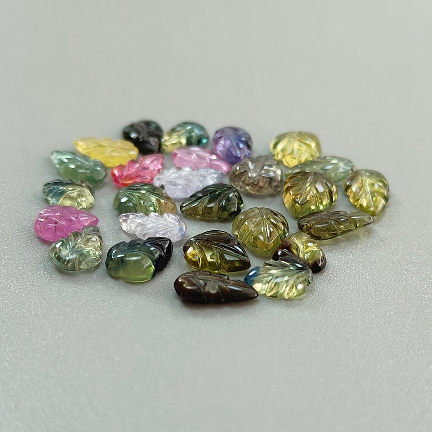 Multi Sapphire Gemstone Carving: 25.00cts Natural Untreated Burmese Sapphire Hand Carved Leaves 7*5mm - 9*6mm 26pcs Lot for Jewelry