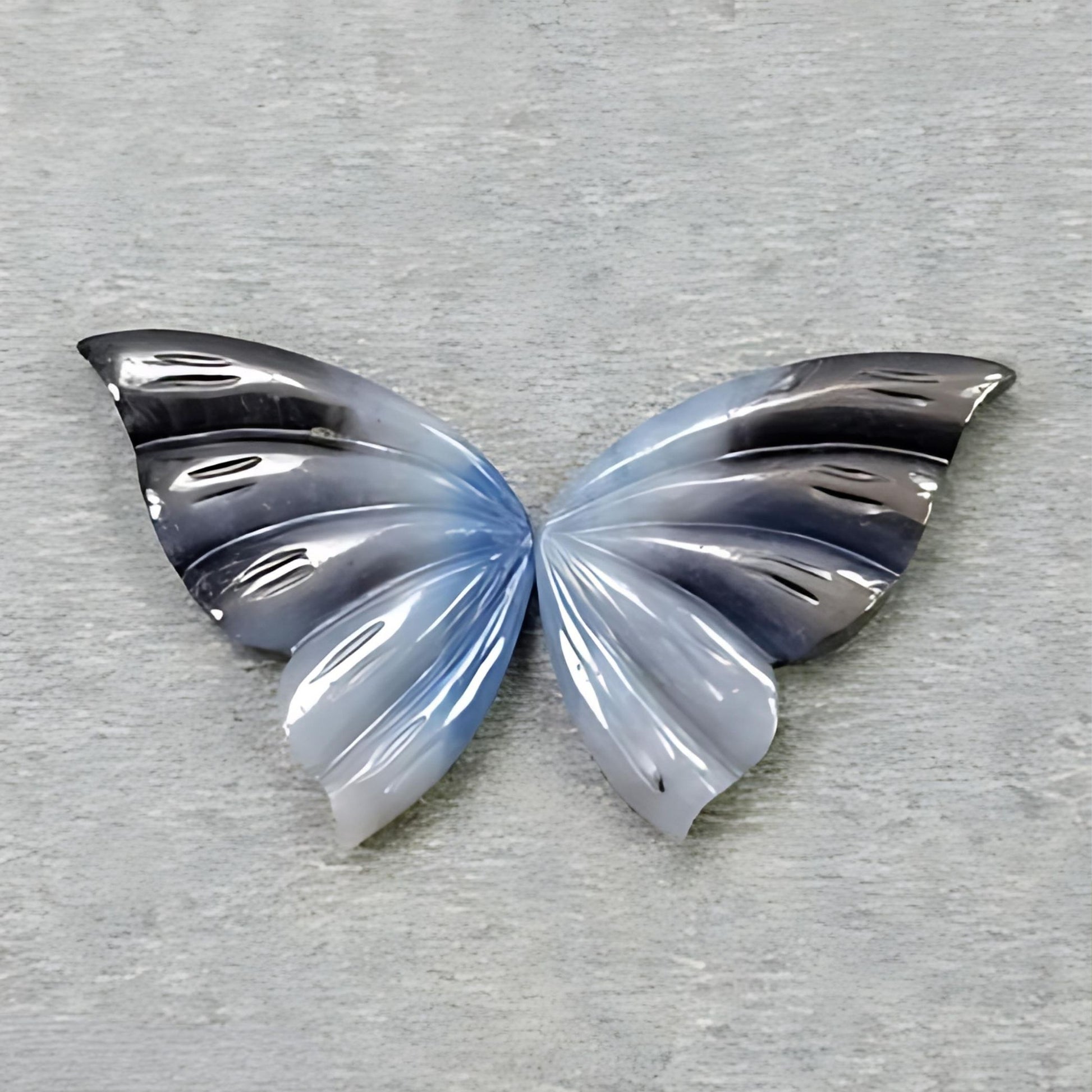 宝飾品用のサファイア