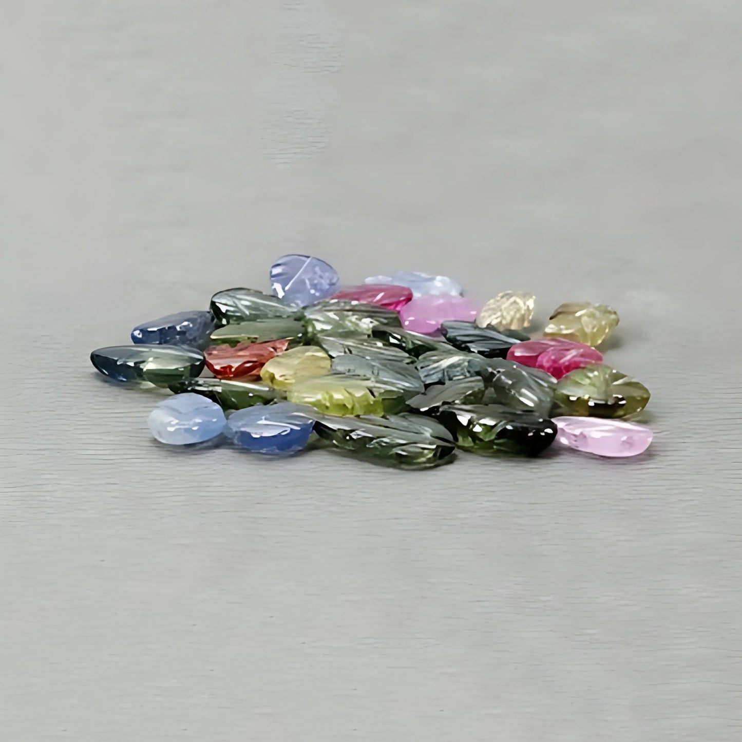 28.75cts Multi Sapphire Gemstone Carving Natural Untreated Leaves Shape 29pcs