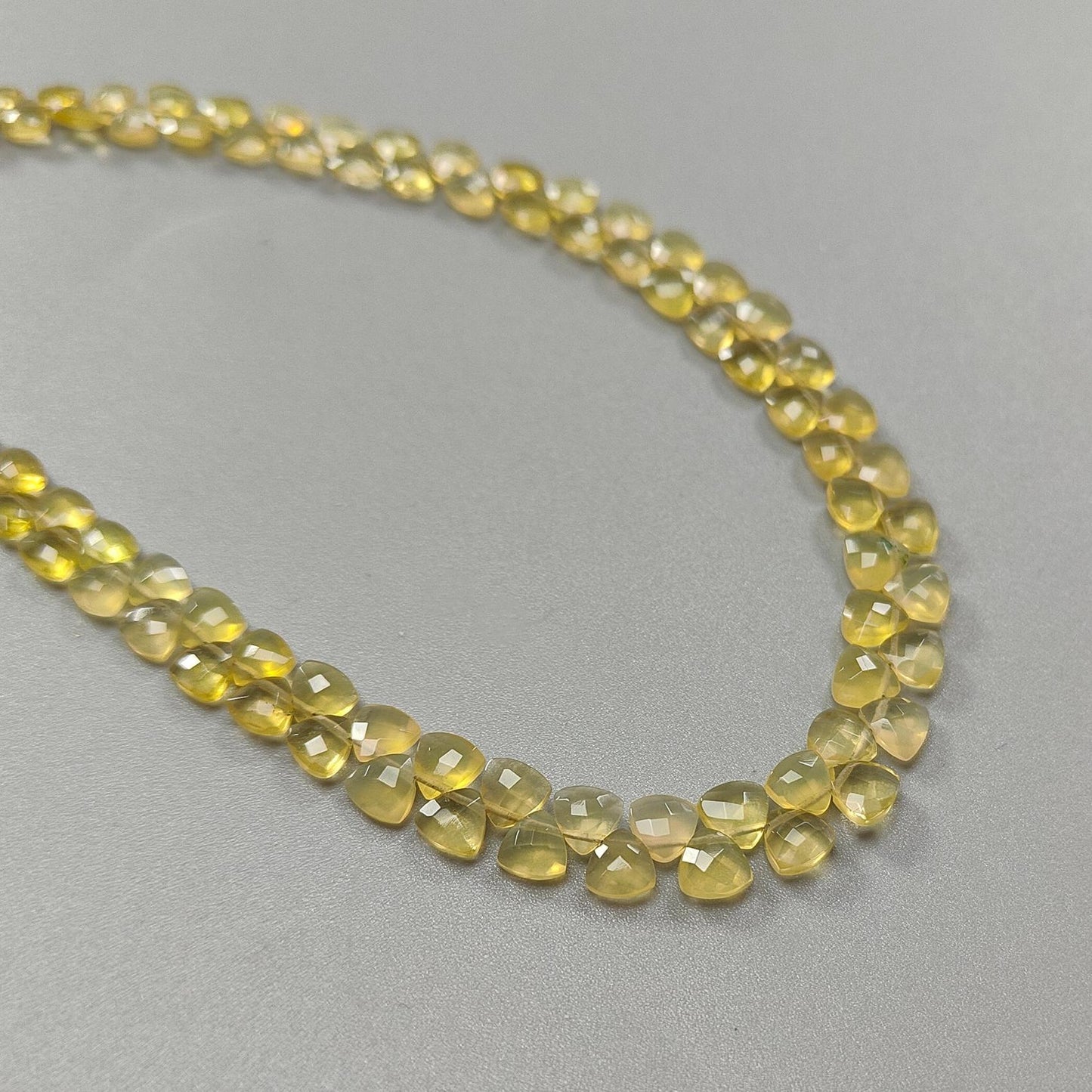 Yellow Opal Faceted Loose Beads: 32.00cts Natural Untreated Opal Gemstone Trillion Shape Both Side Cut Beads 4mm - 6mm 11" Strand