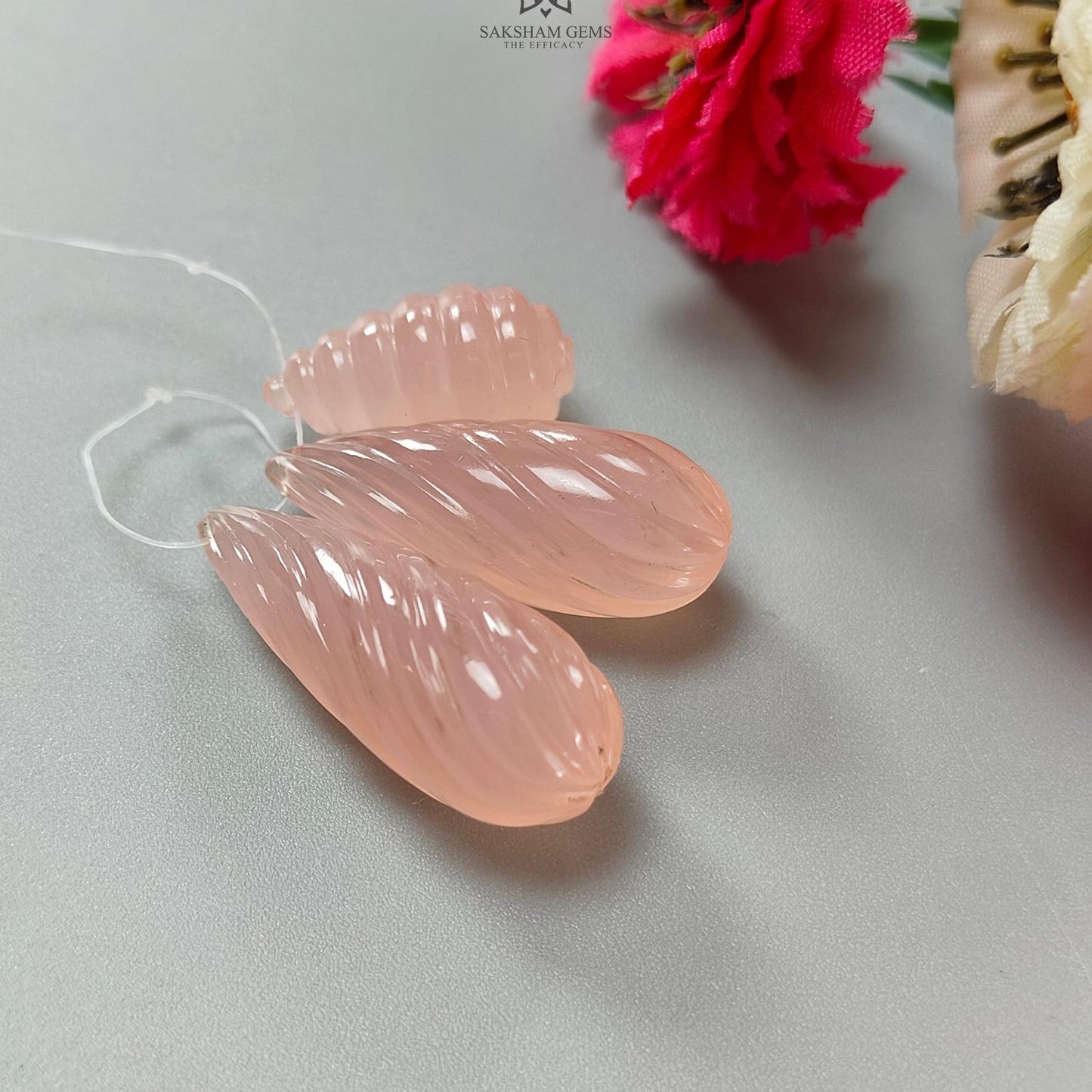 Peach Onyx Teardrops Carving: 68.70cts Natural Onyx Gemstone Hand Carved Drilled Beads 21mm - 33mm 3pcs Set