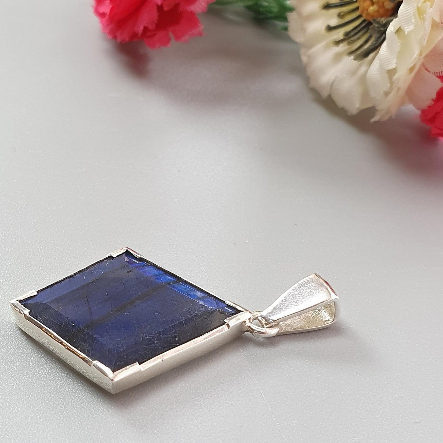 Blue Labradorite Silver Faceted Pendant: 6.11gms Natural Untreated Labradorite Marquise Fancy Cut 925 Sterling Silver Prong Set 1.75"