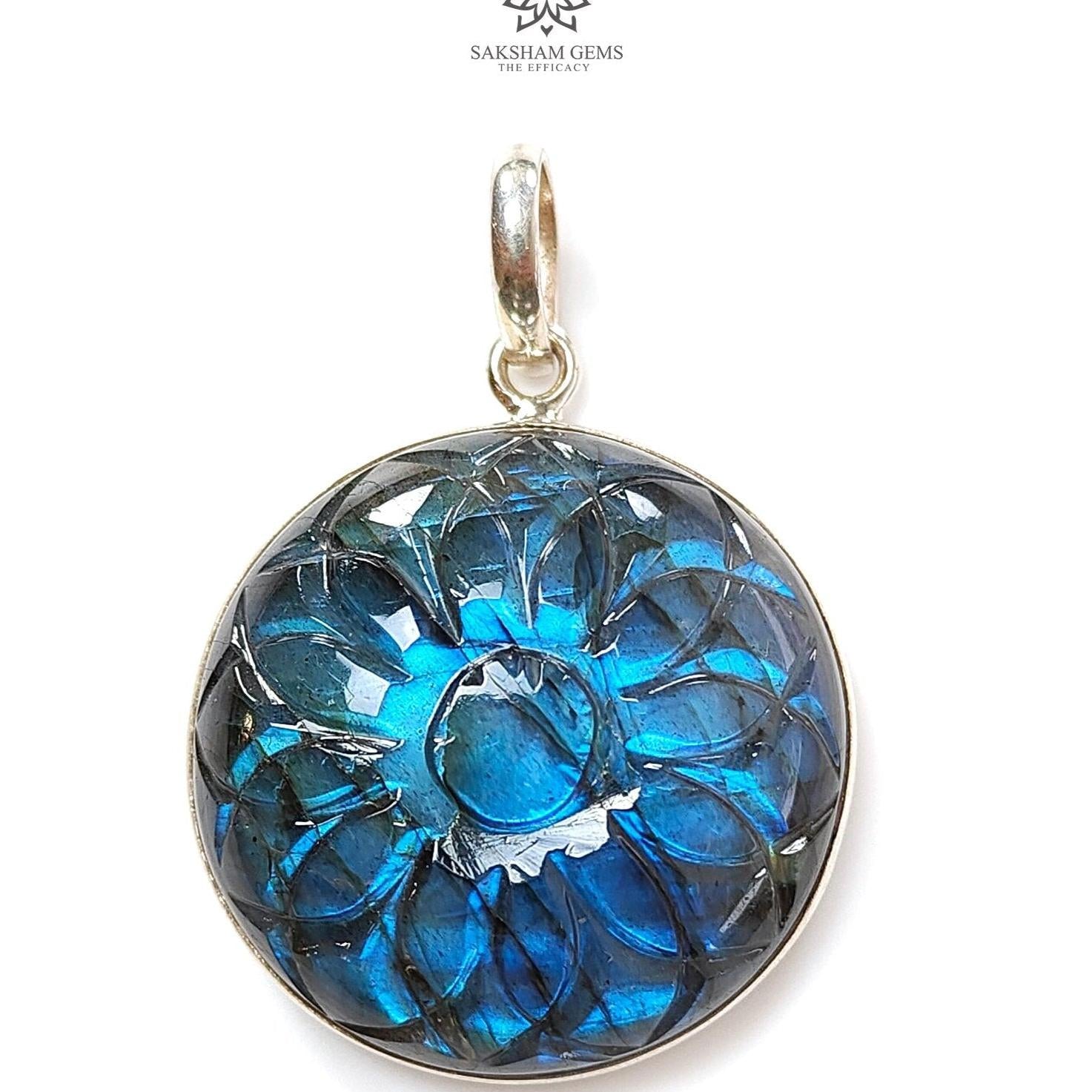 Blue Labradorite Silver Pendant 16.37gms