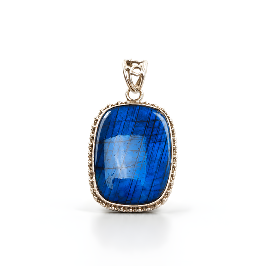 labradorite gemstone silver pendant