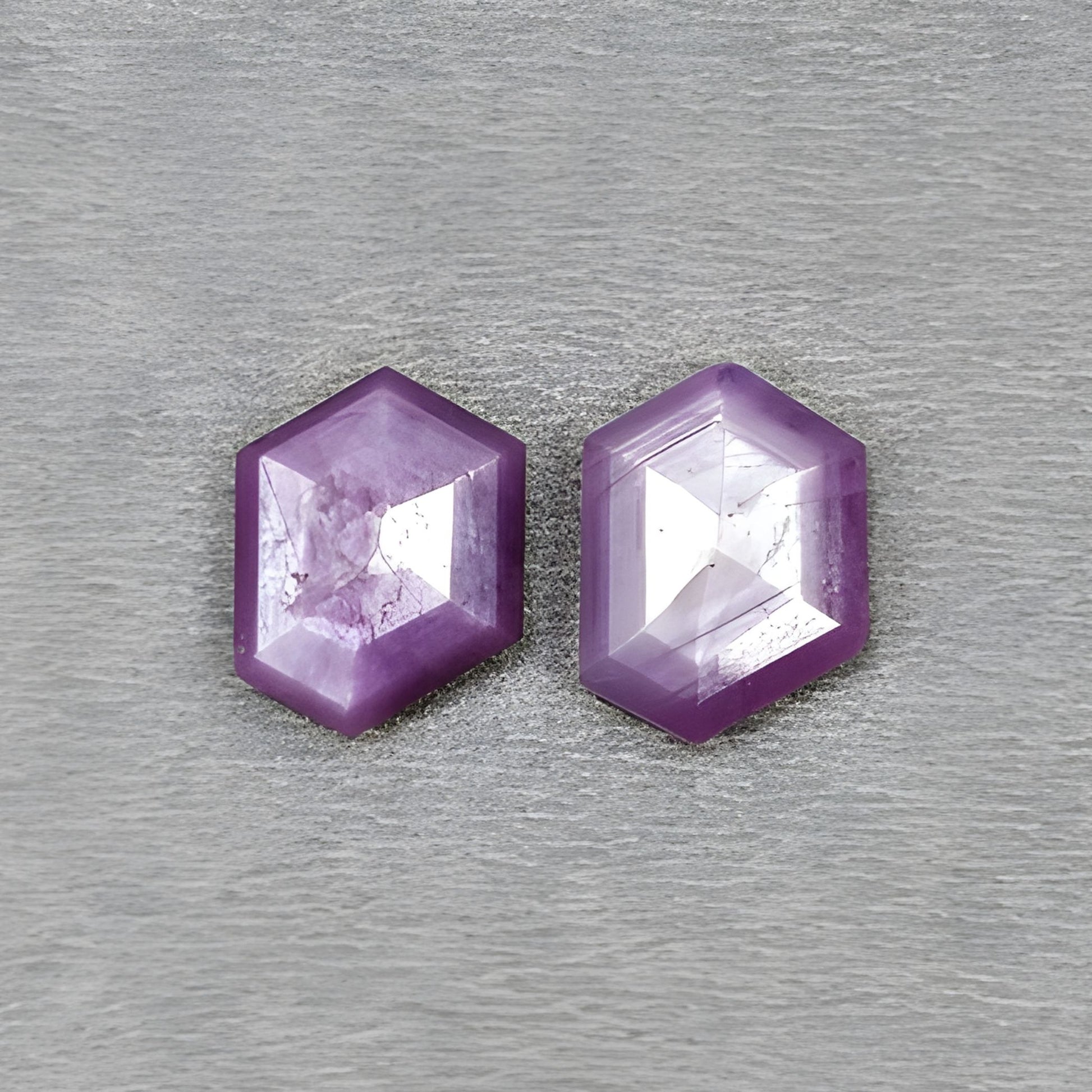 حجر ميلاد شهر سبتمبر