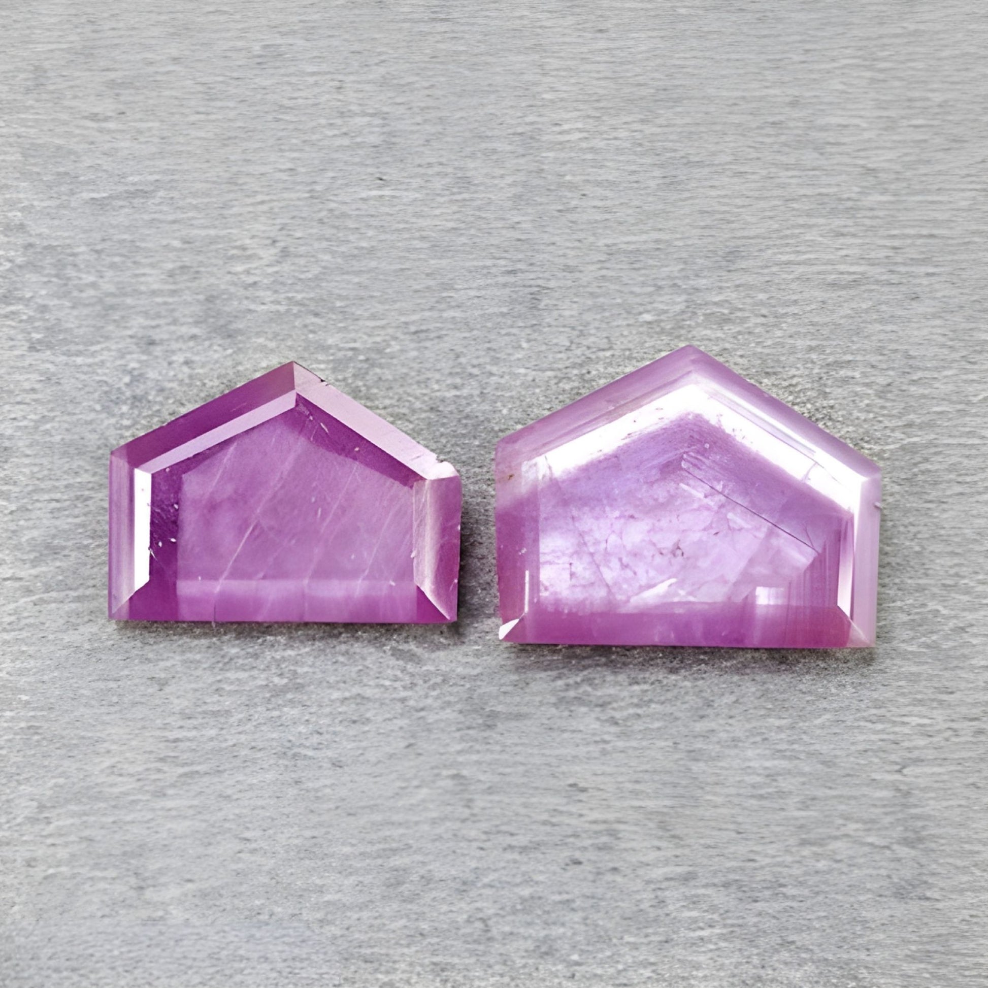 天然未经处理的宝石红宝石