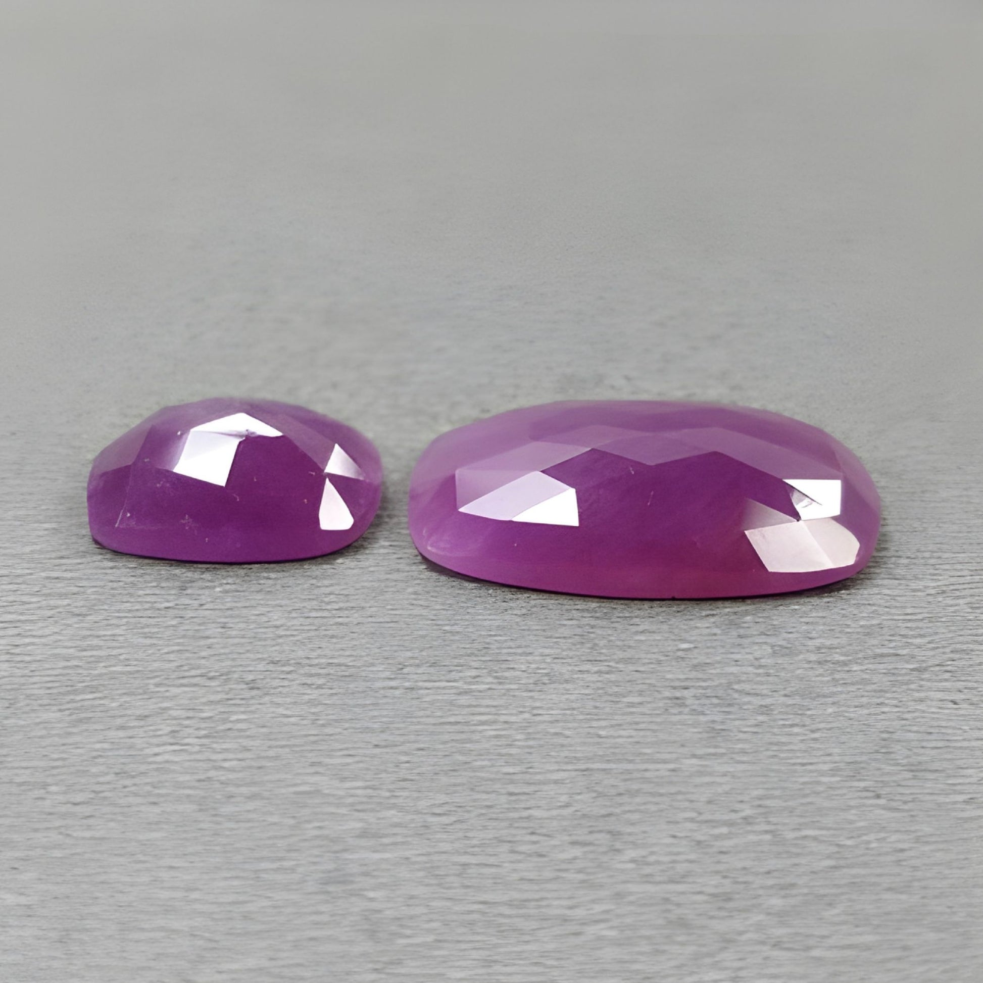 天然宝石蓝宝石