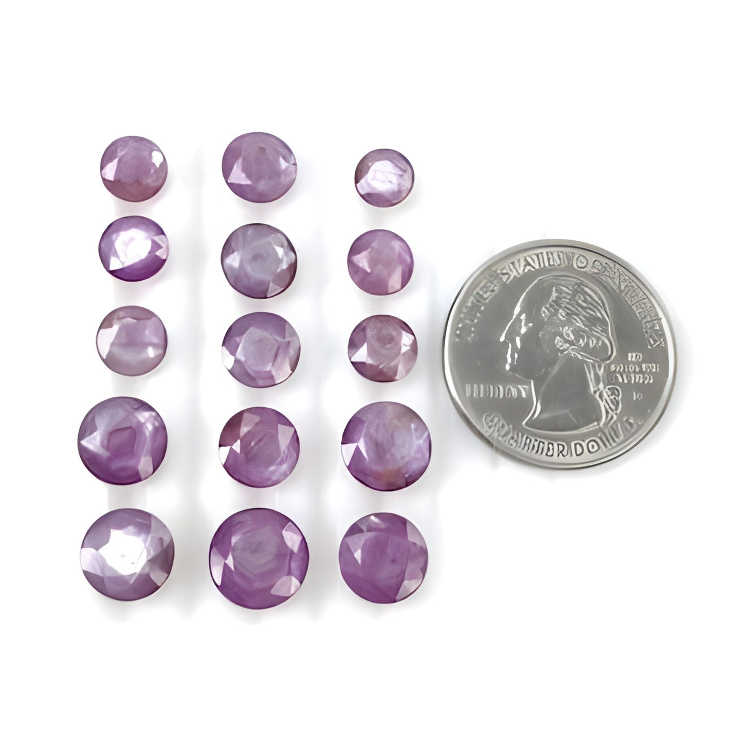 サファイアラウンドシェイプカット